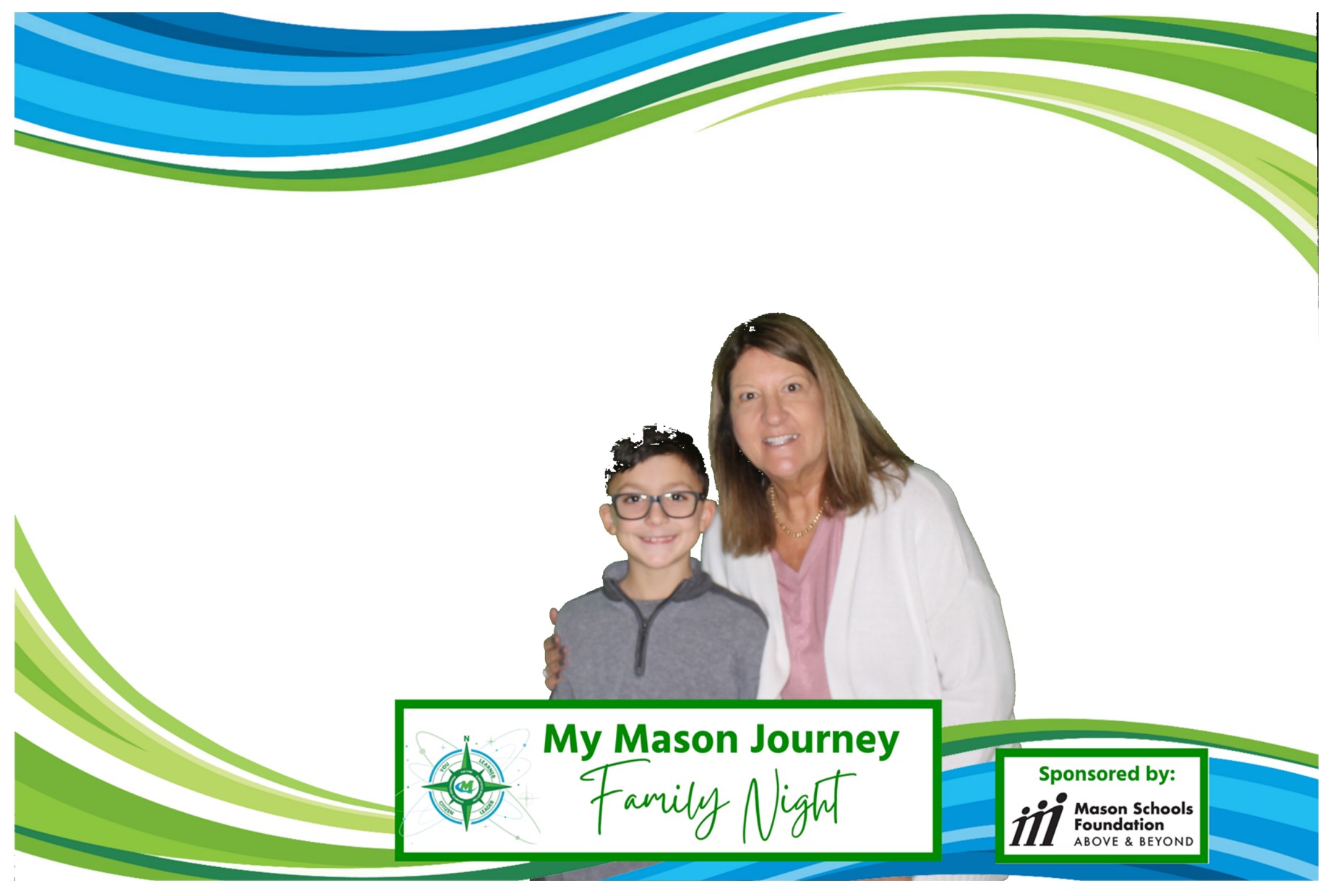 Mason Family Night | View more photos from the event at gallery.photoboothcincy.com/u/PhotoBoothCincy/Mason-Family-Night