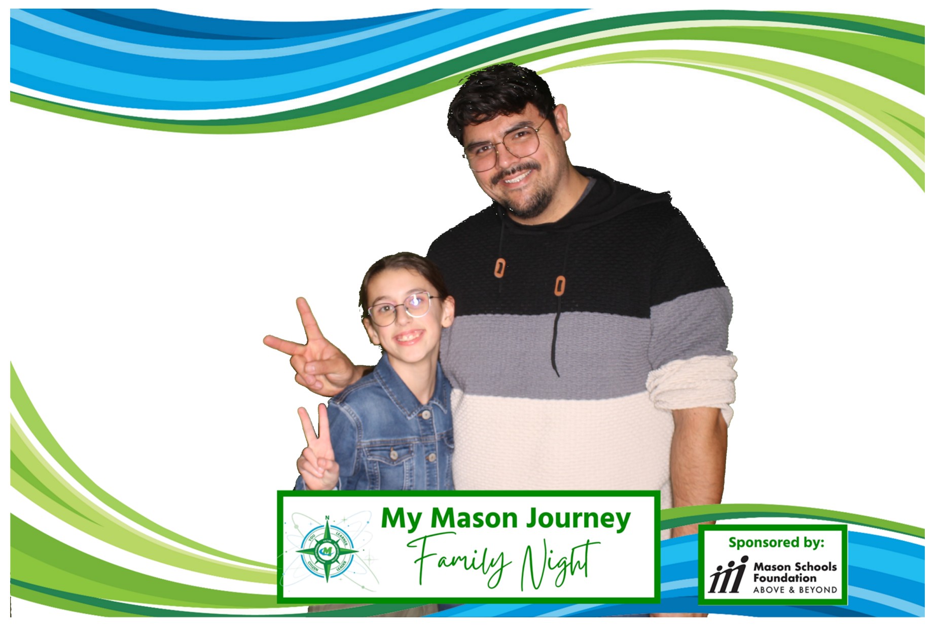 Mason Family Night | View more photos from the event at gallery.photoboothcincy.com/u/PhotoBoothCincy/Mason-Family-Night