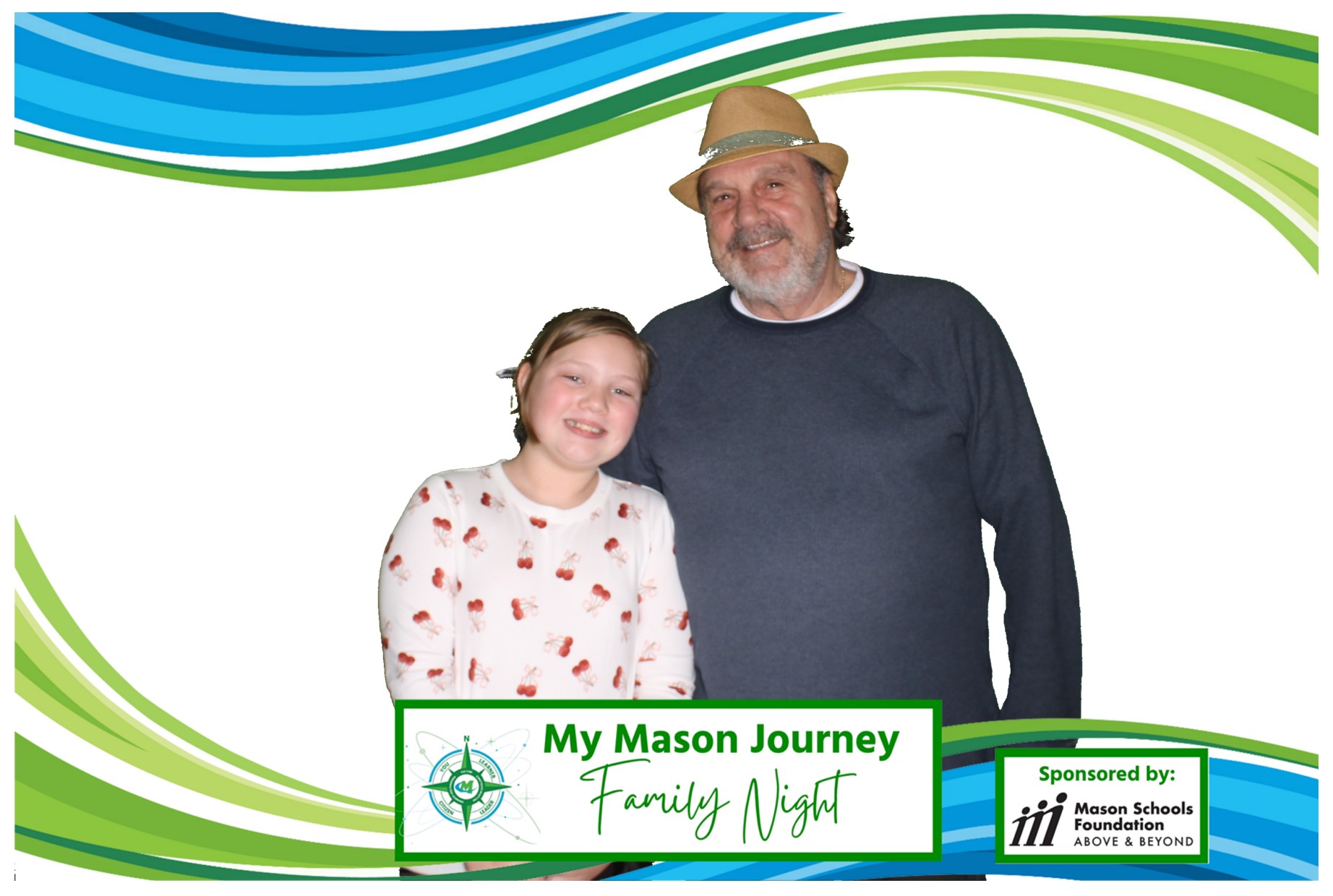 Mason Family Night | View more photos from the event at gallery.photoboothcincy.com/u/PhotoBoothCincy/Mason-Family-Night