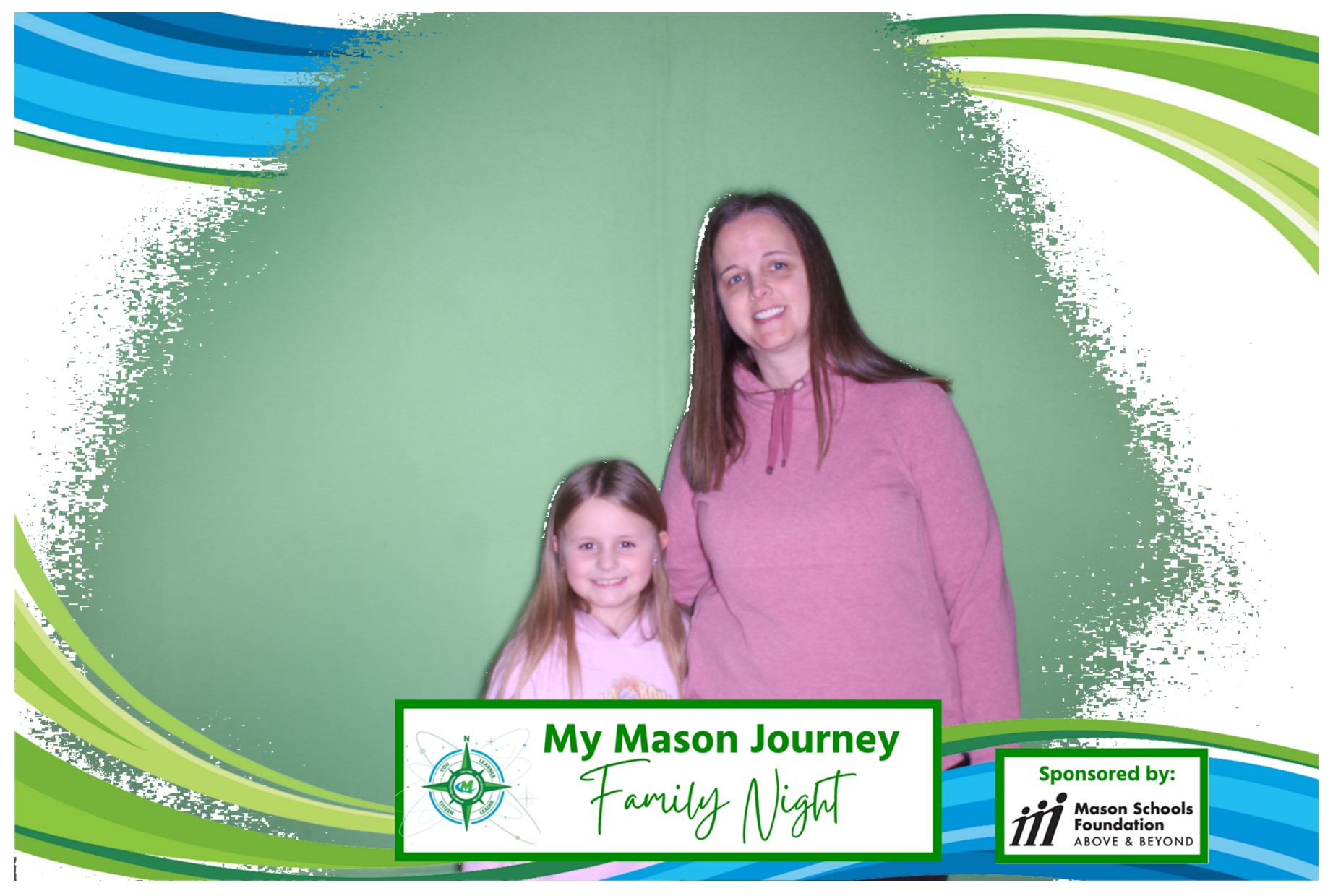 Mason Family Night | View more photos from the event at gallery.photoboothcincy.com/u/PhotoBoothCincy/Mason-Family-Night