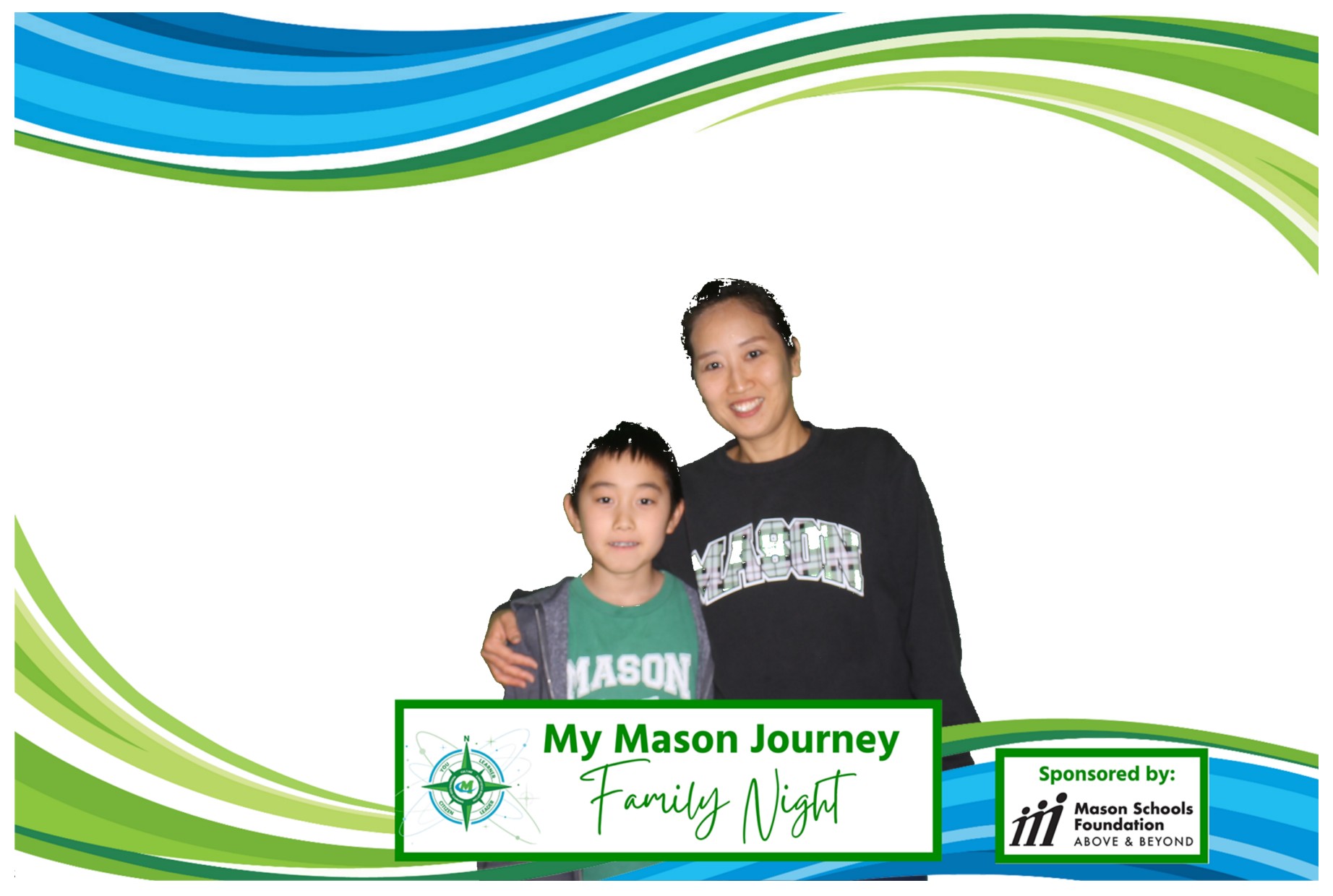 Mason Family Night | View more photos from the event at gallery.photoboothcincy.com/u/PhotoBoothCincy/Mason-Family-Night