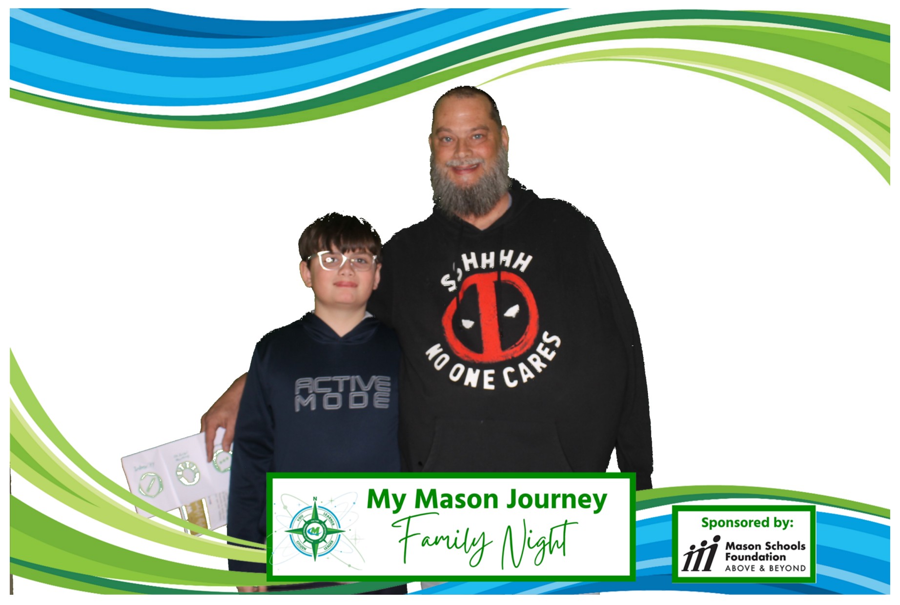 Mason Family Night | View more photos from the event at gallery.photoboothcincy.com/u/PhotoBoothCincy/Mason-Family-Night