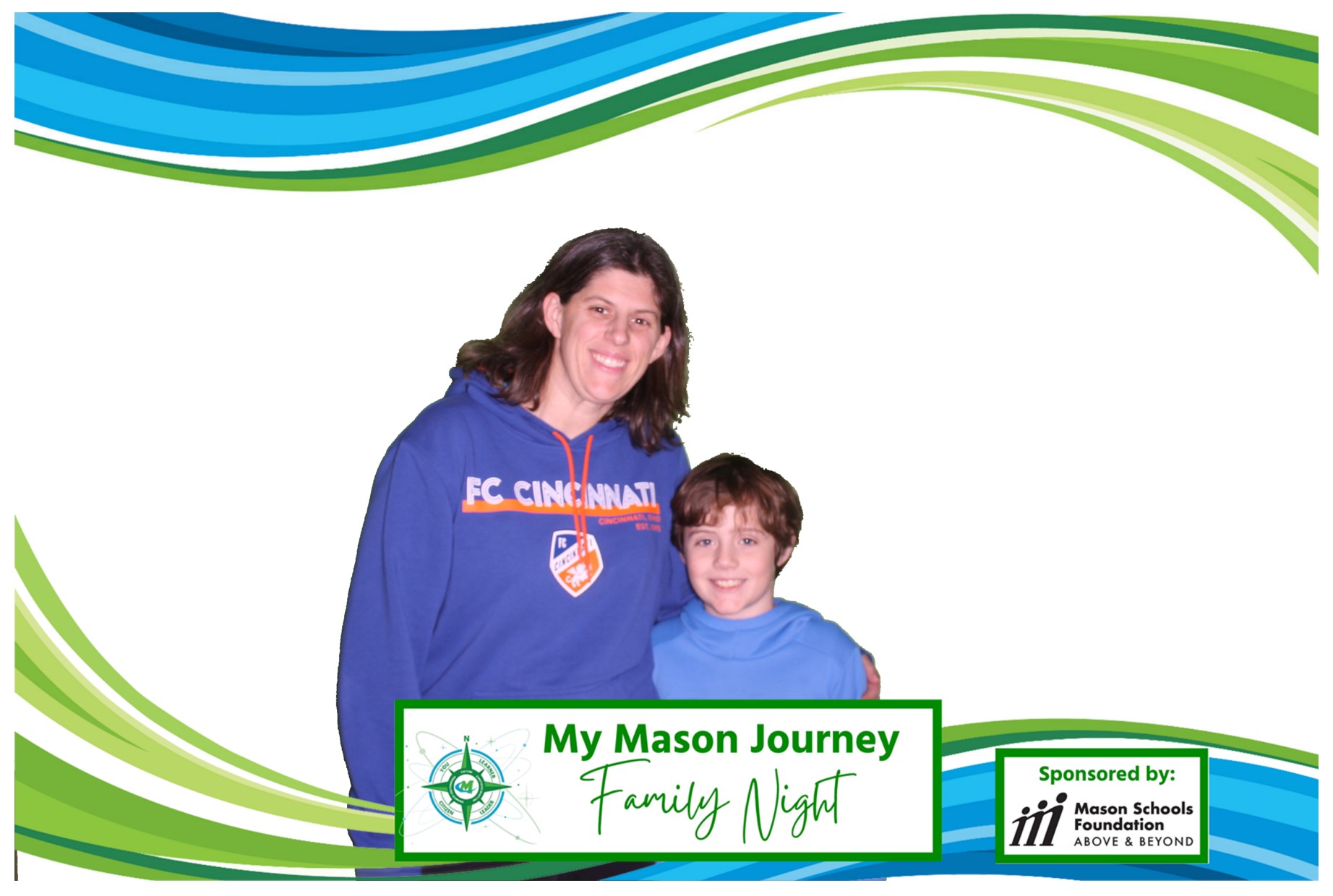 Mason Family Night | View more photos from the event at gallery.photoboothcincy.com/u/PhotoBoothCincy/Mason-Family-Night
