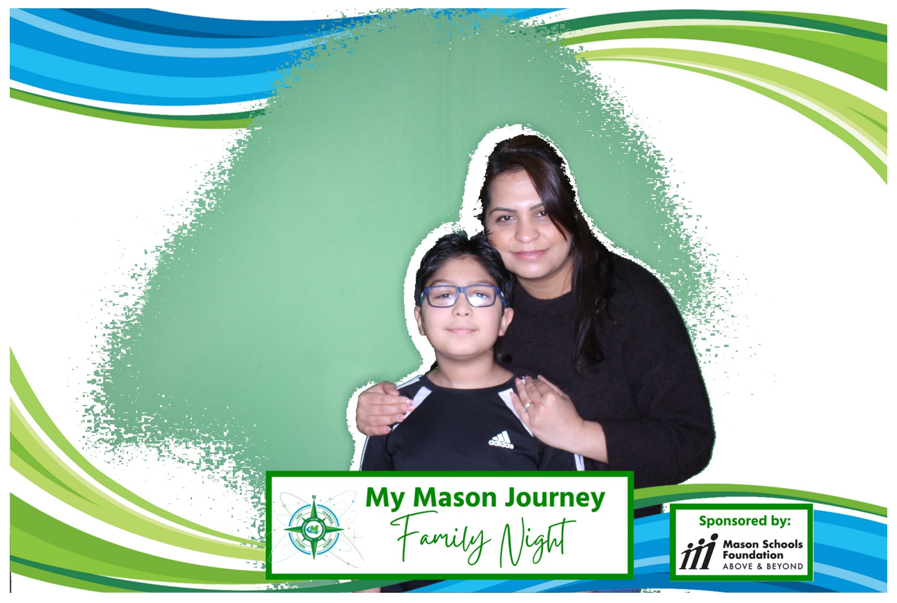 Mason Family Night | View more photos from the event at gallery.photoboothcincy.com/u/PhotoBoothCincy/Mason-Family-Night
