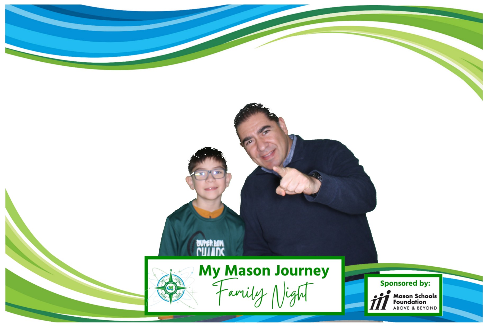 Mason Family Night | View more photos from the event at gallery.photoboothcincy.com/u/PhotoBoothCincy/Mason-Family-Night