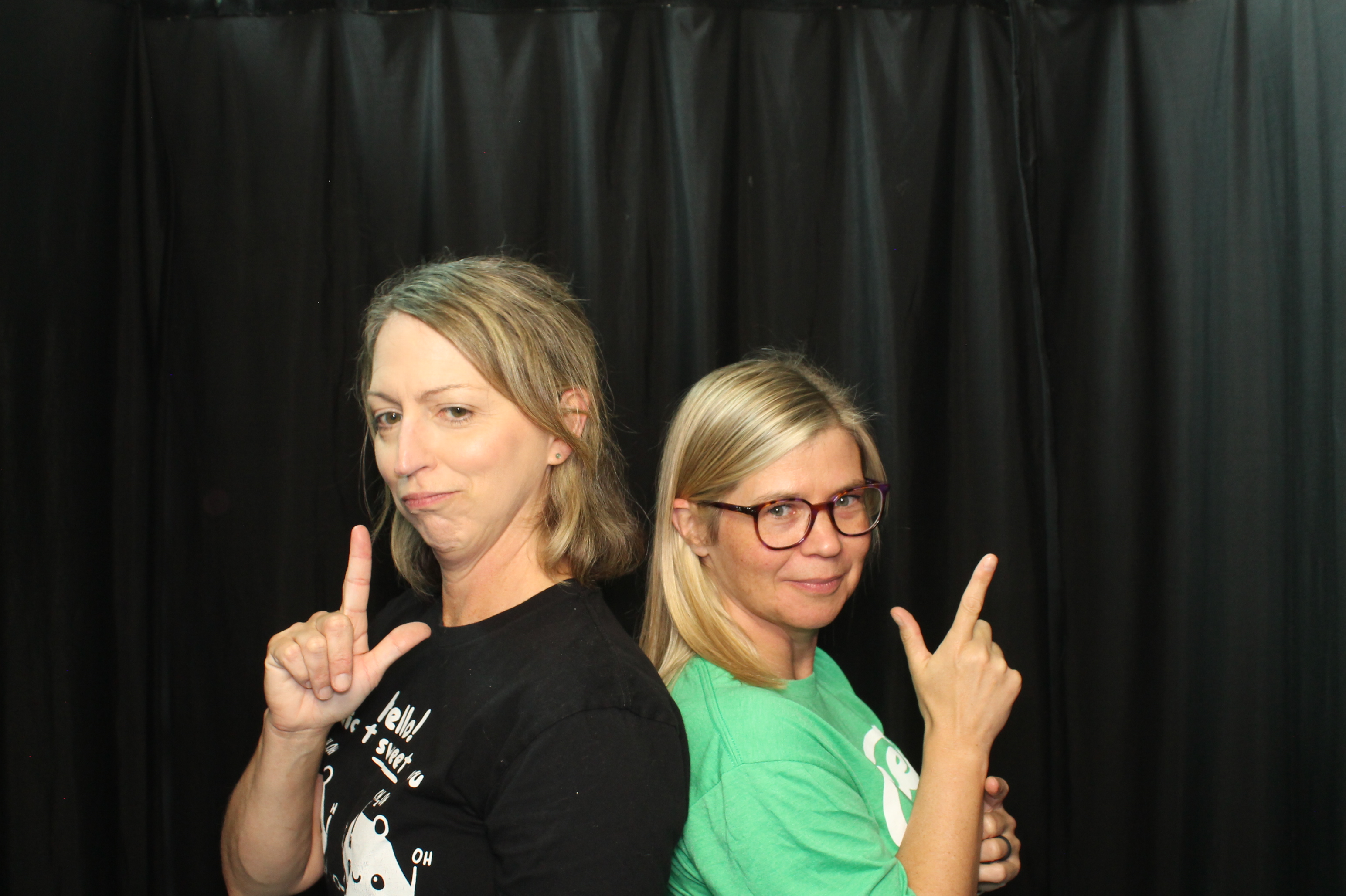 Mason HS Back to School 2026 Friday | View more photos from the event at gallery.photoboothcincy.com/u/PhotoBoothCincy/Mason-HS-Back-to-School-2026-Friday