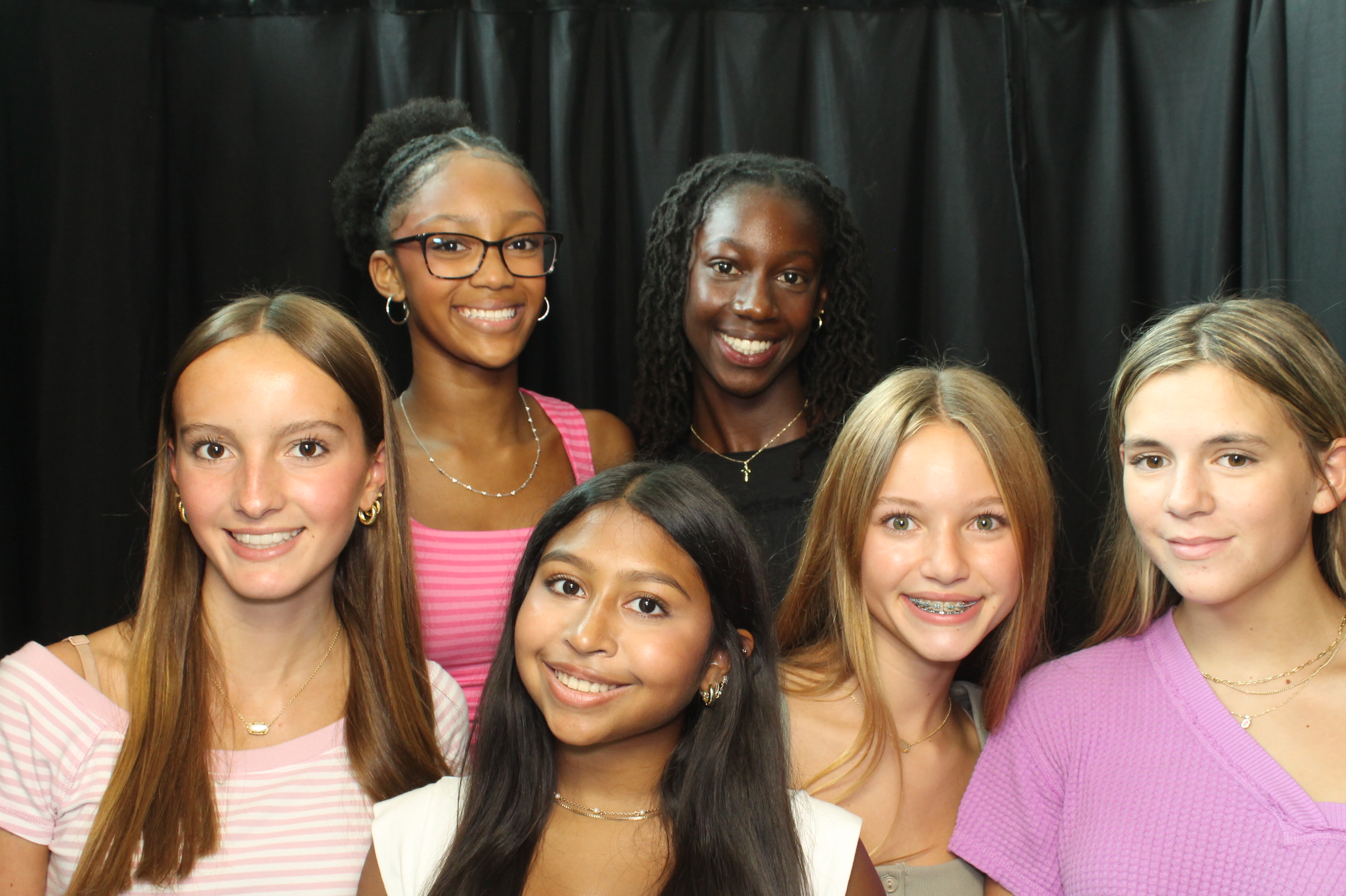 Mason HS Back to School 2026 Friday | View more photos from the event at gallery.photoboothcincy.com/u/PhotoBoothCincy/Mason-HS-Back-to-School-2026-Friday
