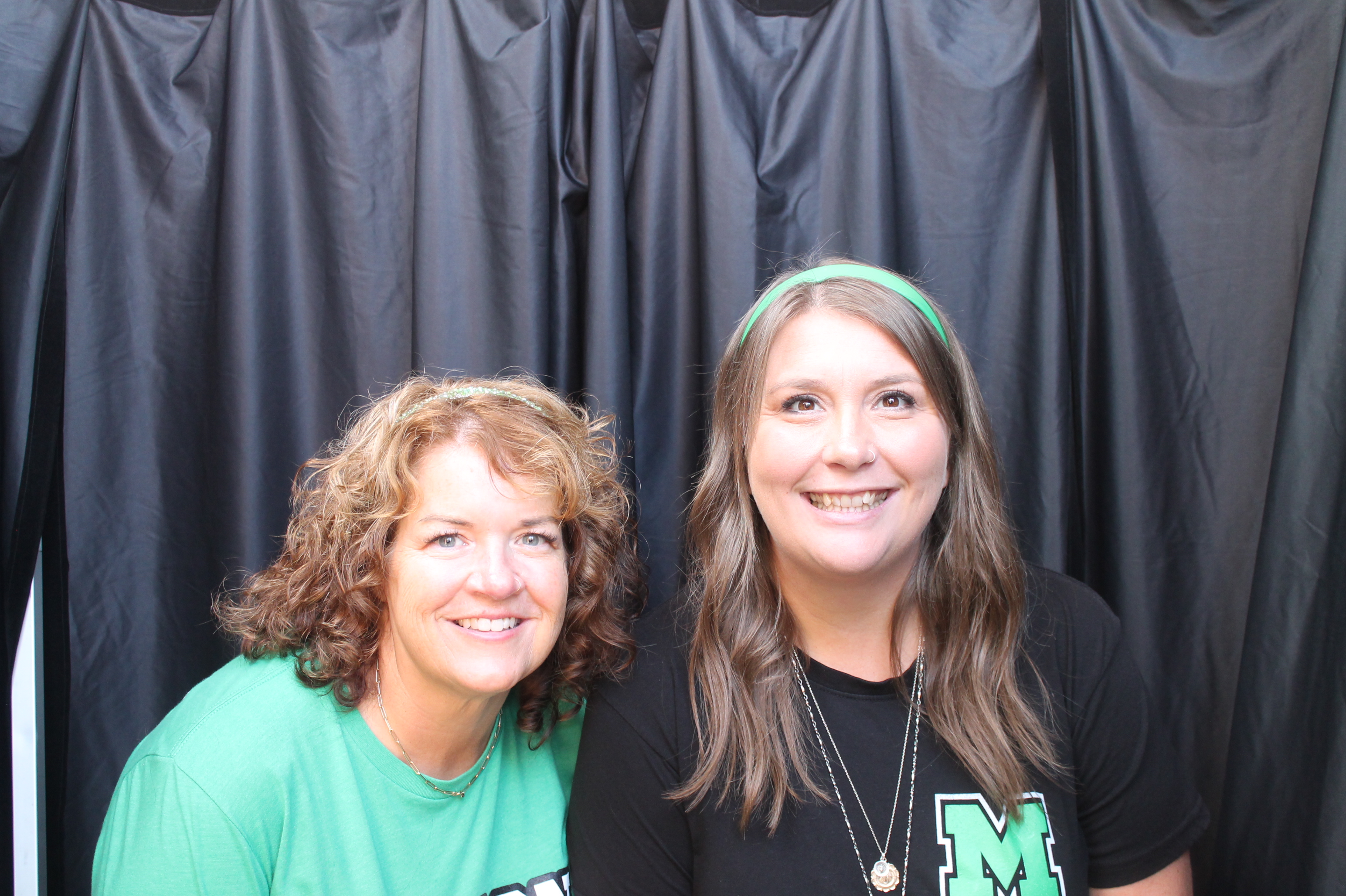 Mason HS Back to School 2026 Thursday | View more photos from the event at gallery.photoboothcincy.com/u/PhotoBoothCincy/Mason-HS-Back-to-School-2026-Thursday
