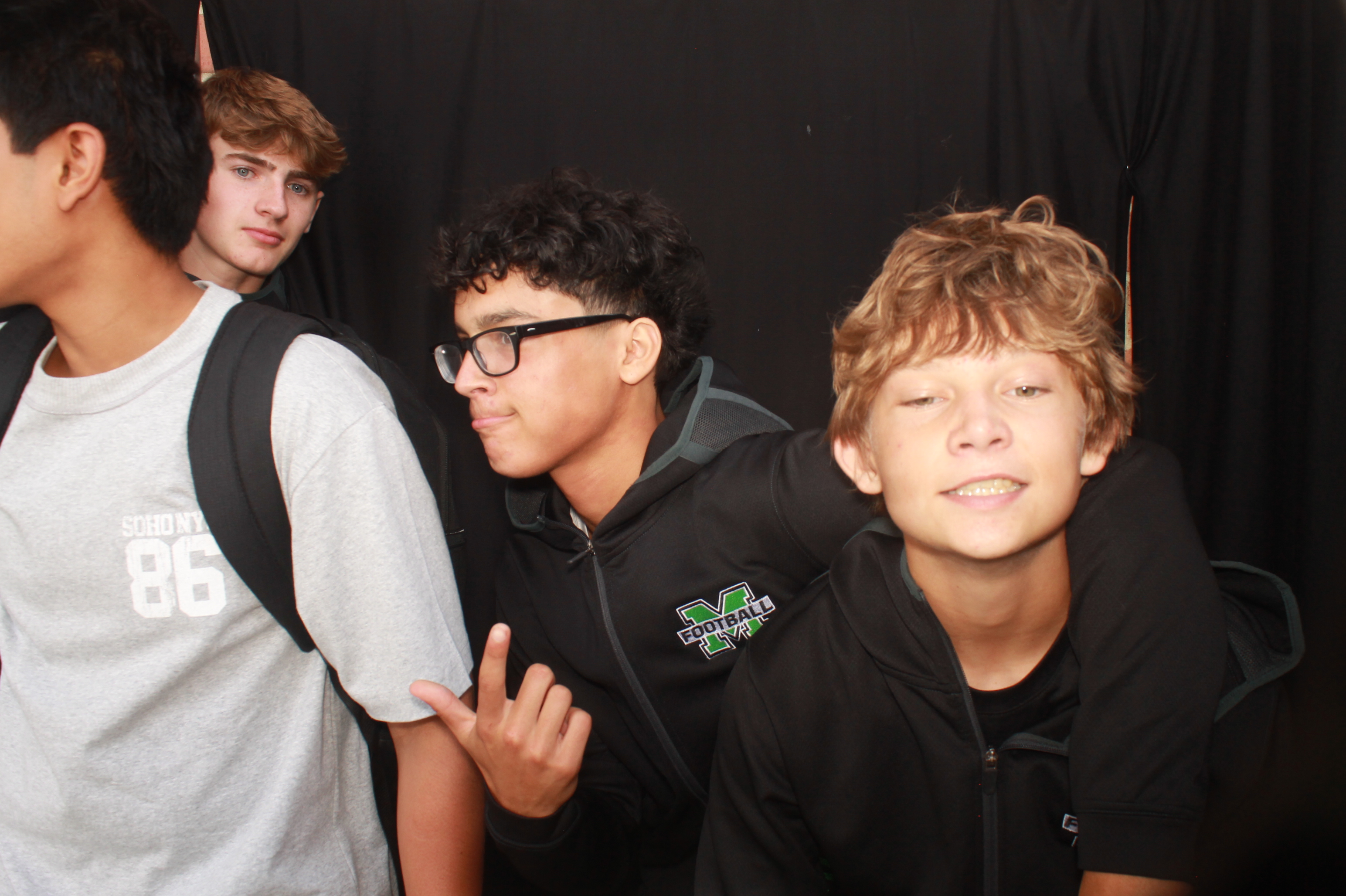 Mason HS Back to School 2026 Thursday | View more photos from the event at gallery.photoboothcincy.com/u/PhotoBoothCincy/Mason-HS-Back-to-School-2026-Thursday