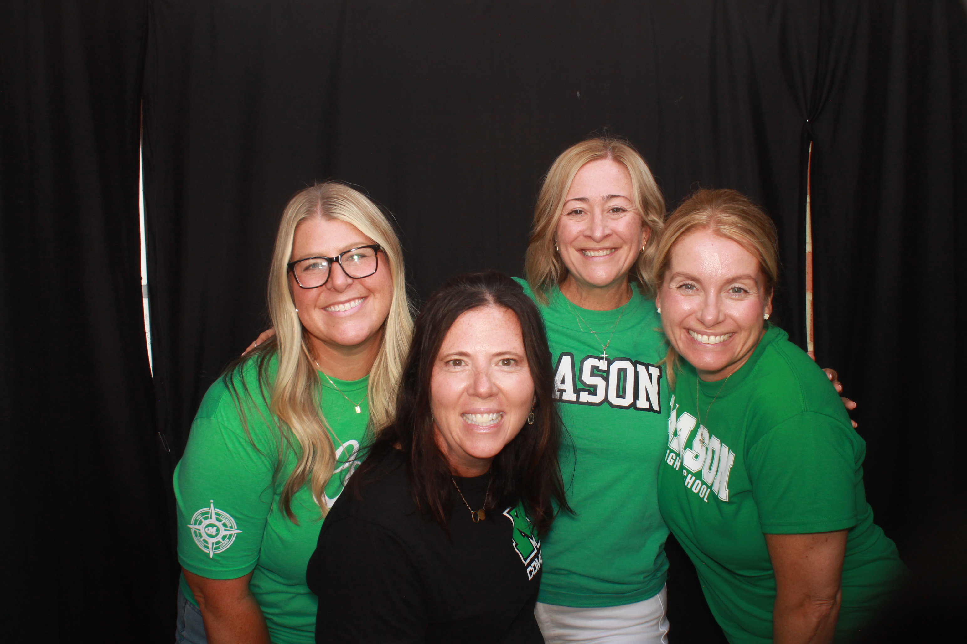 Mason HS Back to School 2026 Thursday | View more photos from the event at gallery.photoboothcincy.com/u/PhotoBoothCincy/Mason-HS-Back-to-School-2026-Thursday