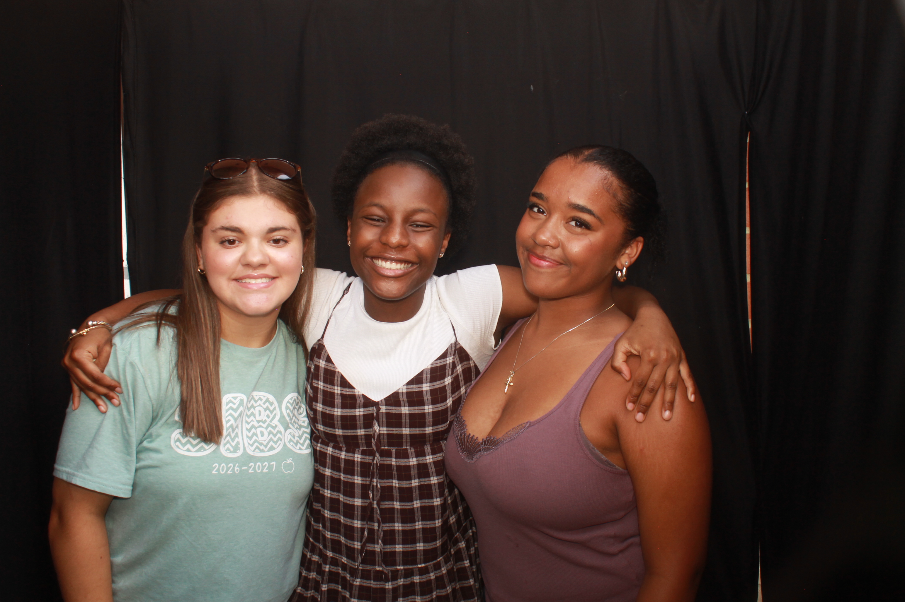 Mason HS Back to School 2026 Thursday | View more photos from the event at gallery.photoboothcincy.com/u/PhotoBoothCincy/Mason-HS-Back-to-School-2026-Thursday