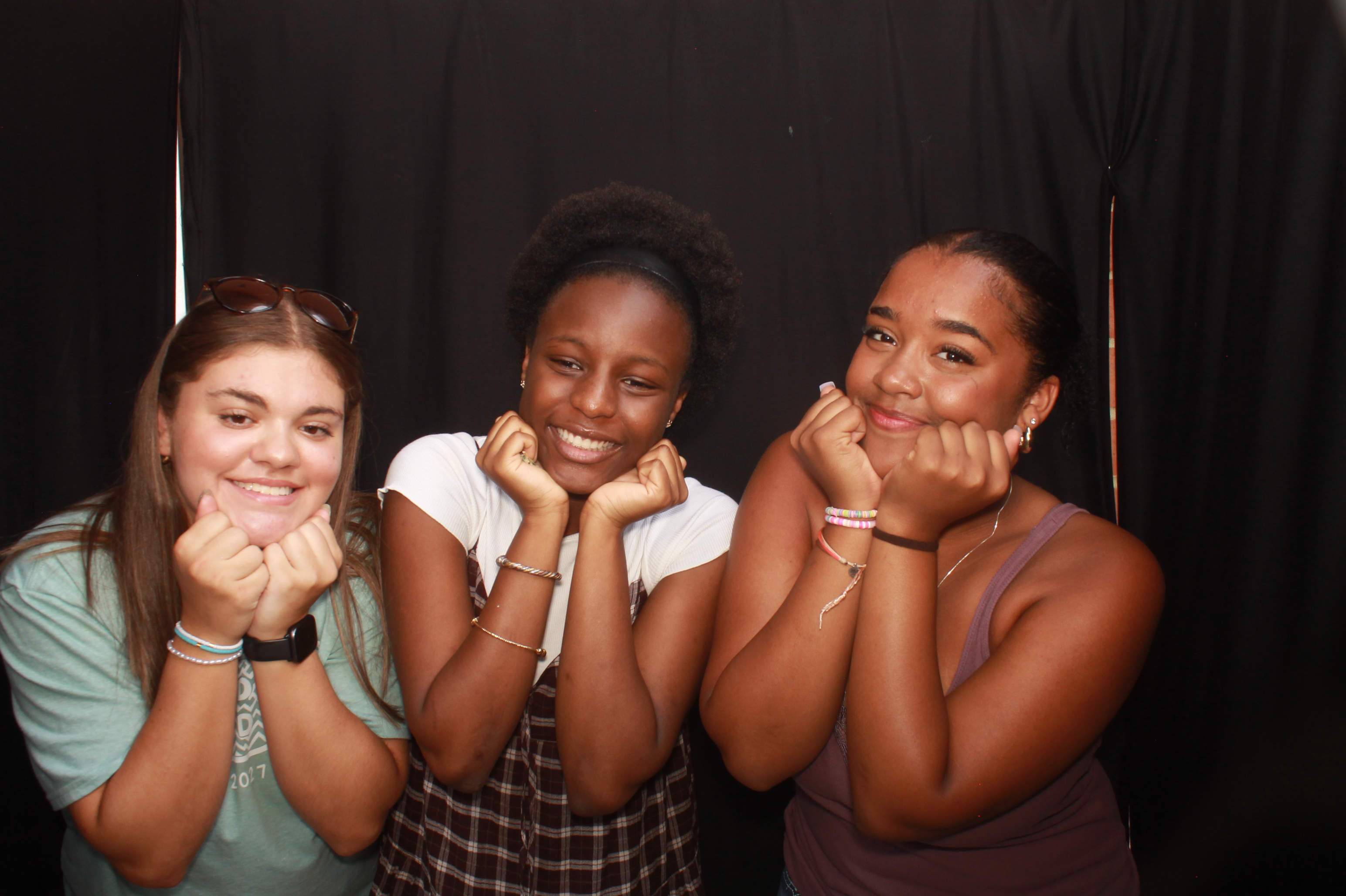 Mason HS Back to School 2026 Thursday | View more photos from the event at gallery.photoboothcincy.com/u/PhotoBoothCincy/Mason-HS-Back-to-School-2026-Thursday