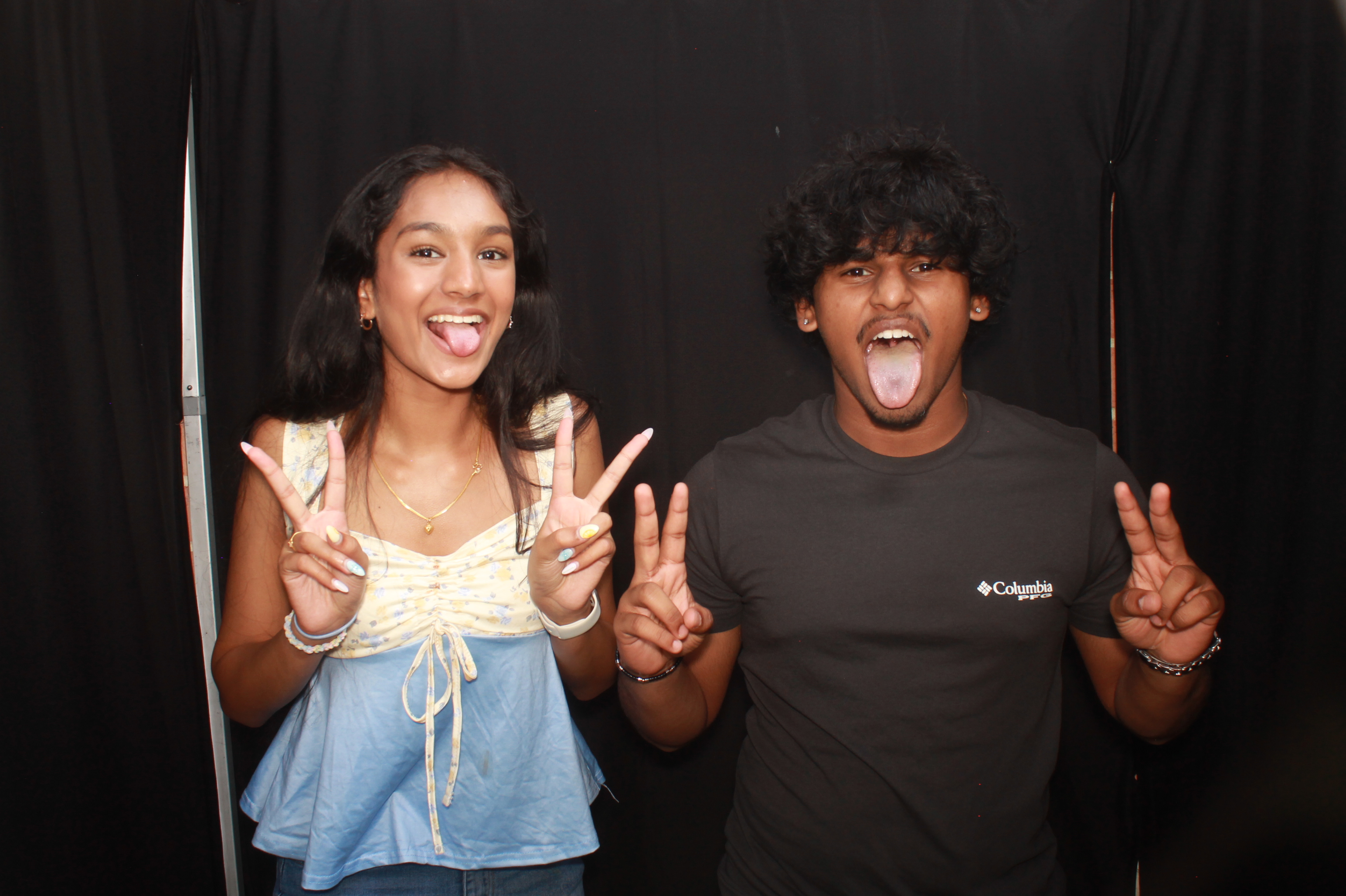 Mason HS Back to School 2026 Thursday | View more photos from the event at gallery.photoboothcincy.com/u/PhotoBoothCincy/Mason-HS-Back-to-School-2026-Thursday