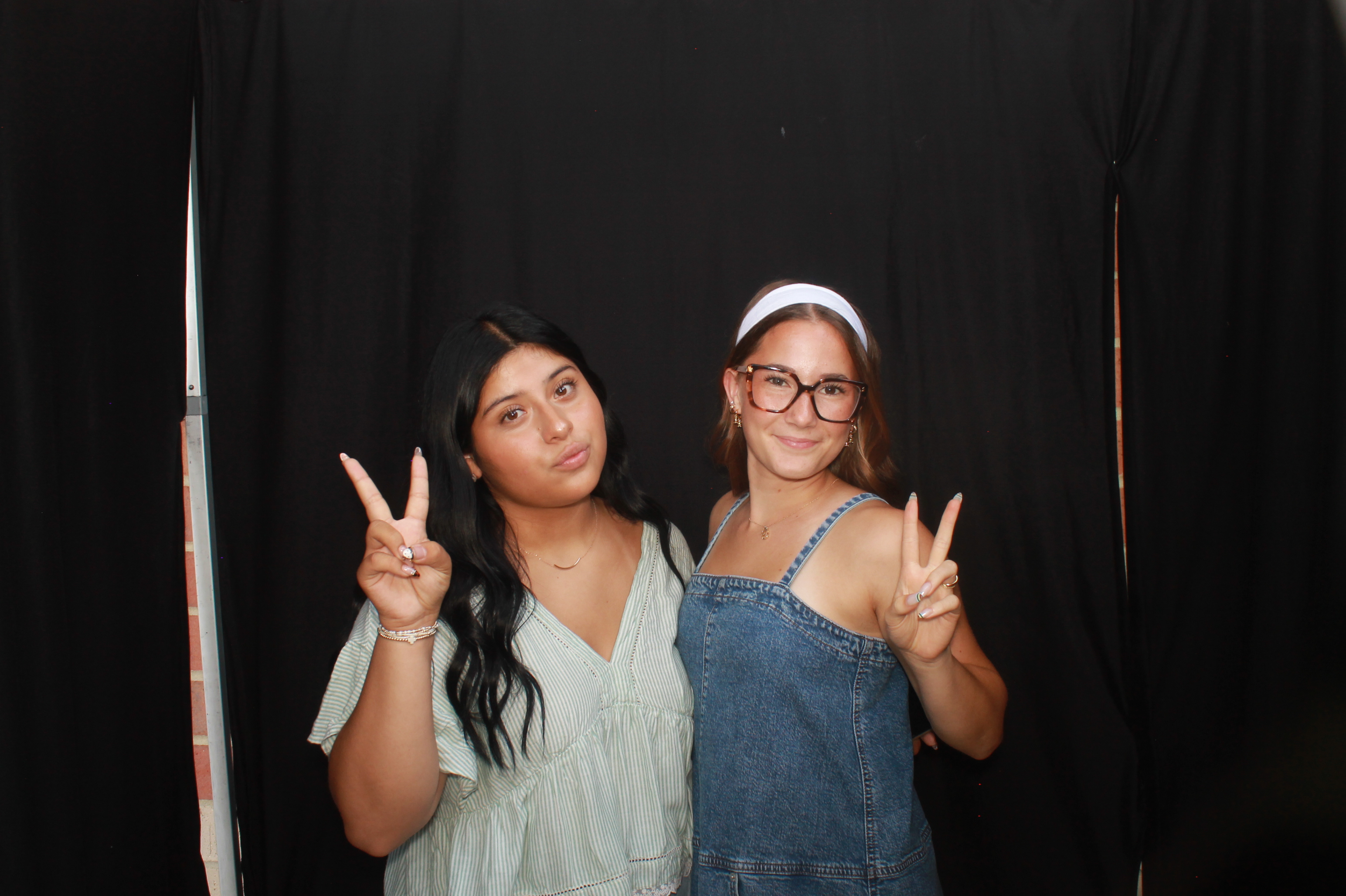 Mason HS Back to School 2026 Thursday | View more photos from the event at gallery.photoboothcincy.com/u/PhotoBoothCincy/Mason-HS-Back-to-School-2026-Thursday