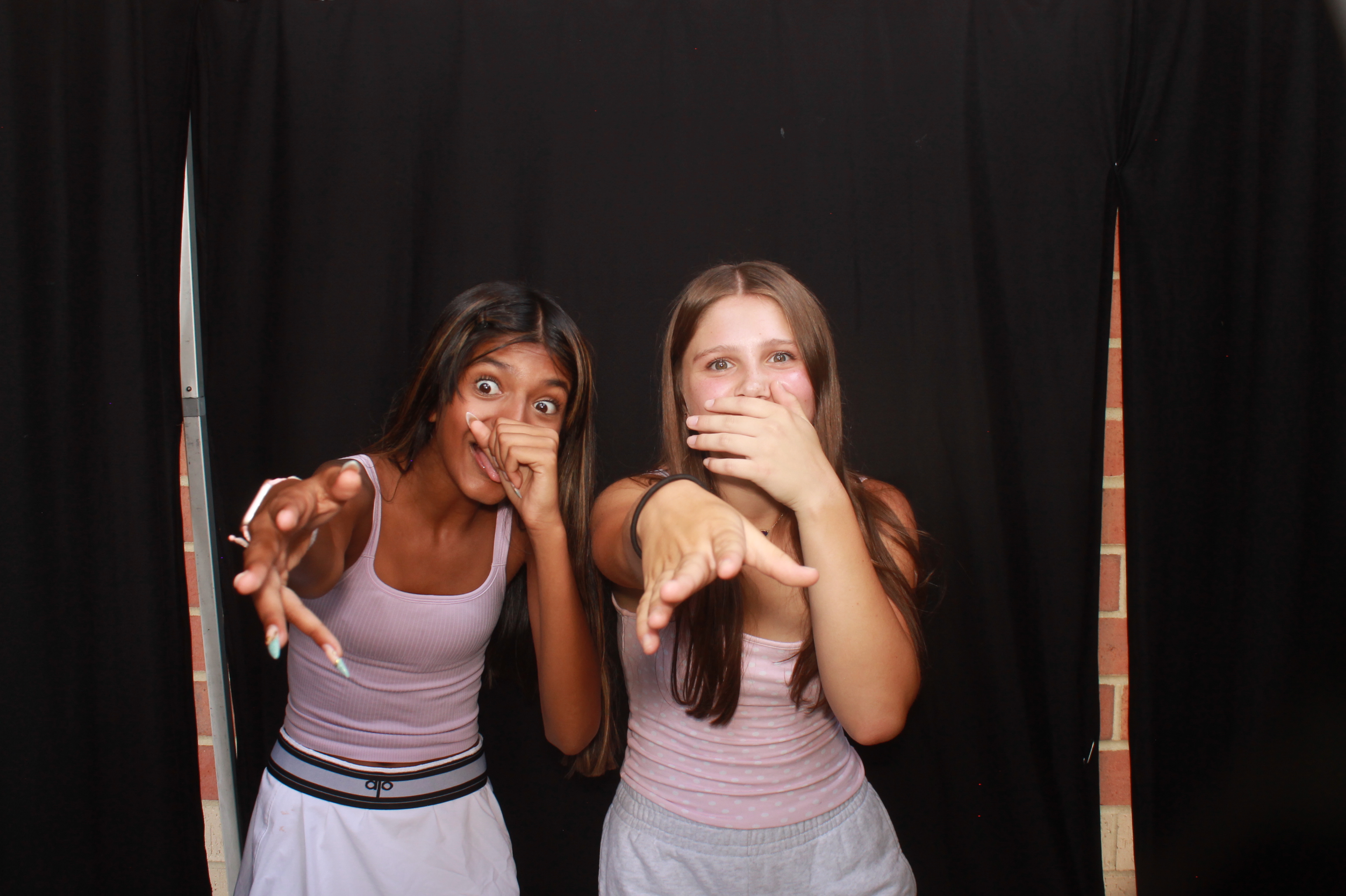 Mason HS Back to School 2026 Thursday | View more photos from the event at gallery.photoboothcincy.com/u/PhotoBoothCincy/Mason-HS-Back-to-School-2026-Thursday