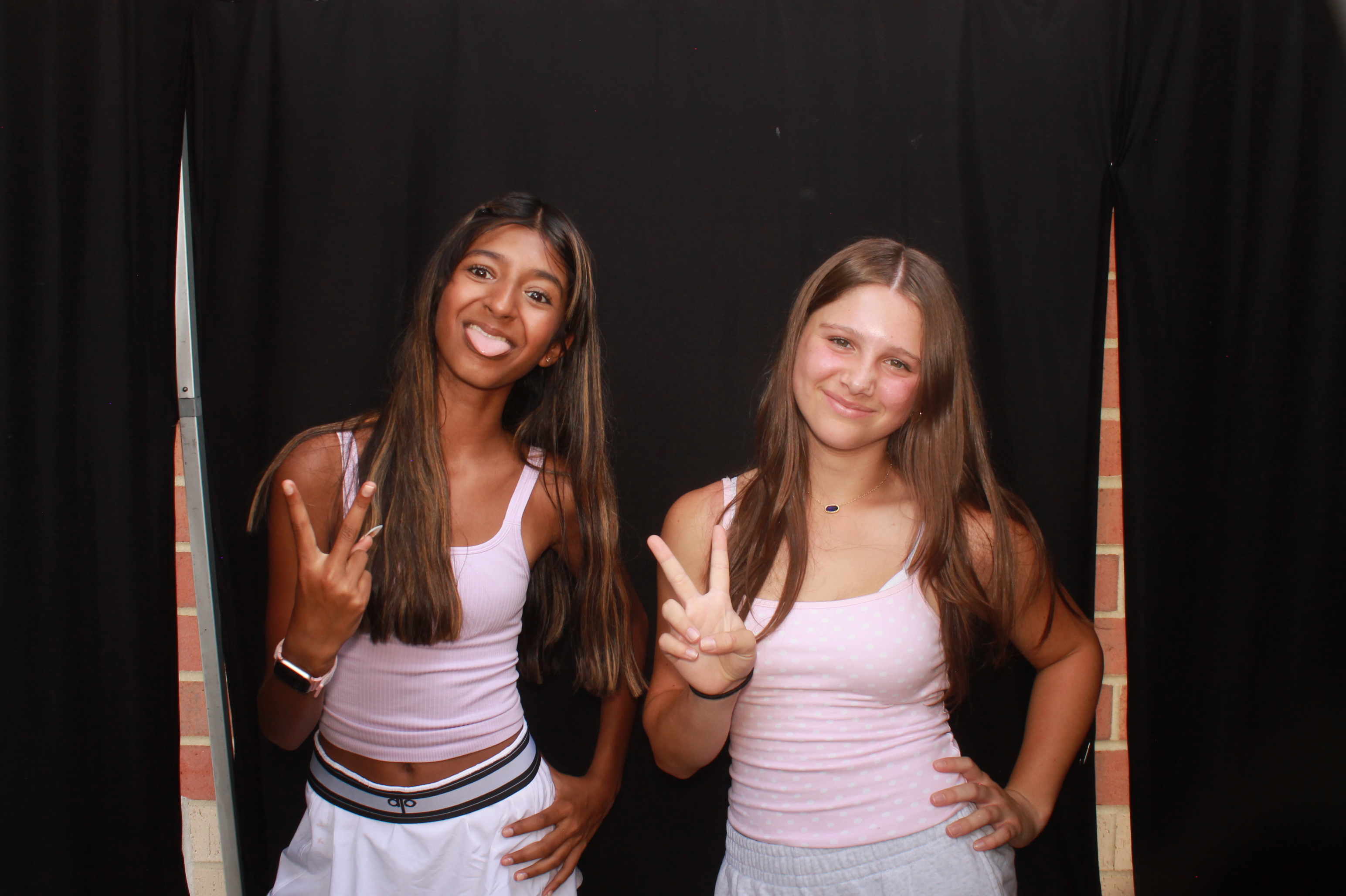 Mason HS Back to School 2026 Thursday | View more photos from the event at gallery.photoboothcincy.com/u/PhotoBoothCincy/Mason-HS-Back-to-School-2026-Thursday