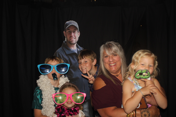Matt's 40th Birthday | View more photos from the event at gallery.photoboothcincy.com/u/PhotoBoothCincy/Matts-40th-Birthday