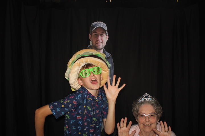 Matt's 40th Birthday | View more photos from the event at gallery.photoboothcincy.com/u/PhotoBoothCincy/Matts-40th-Birthday