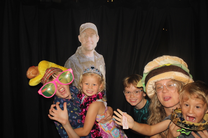 Matt's 40th Birthday | View more photos from the event at gallery.photoboothcincy.com/u/PhotoBoothCincy/Matts-40th-Birthday
