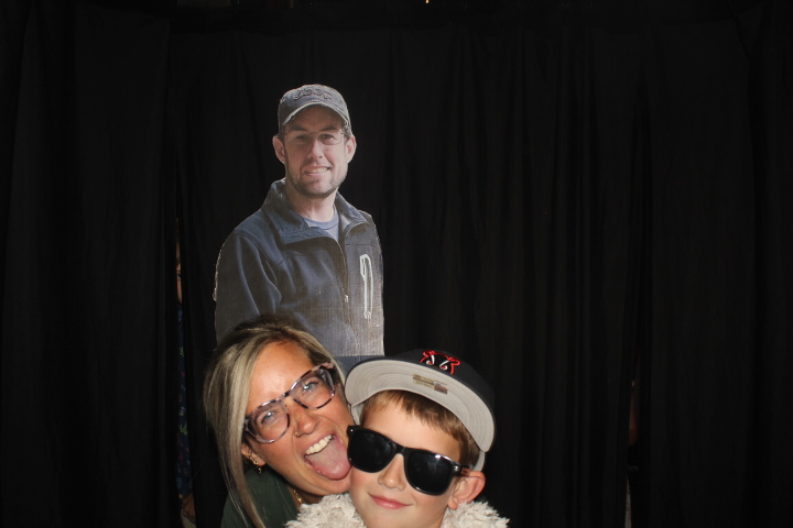 Matt's 40th Birthday | View more photos from the event at gallery.photoboothcincy.com/u/PhotoBoothCincy/Matts-40th-Birthday