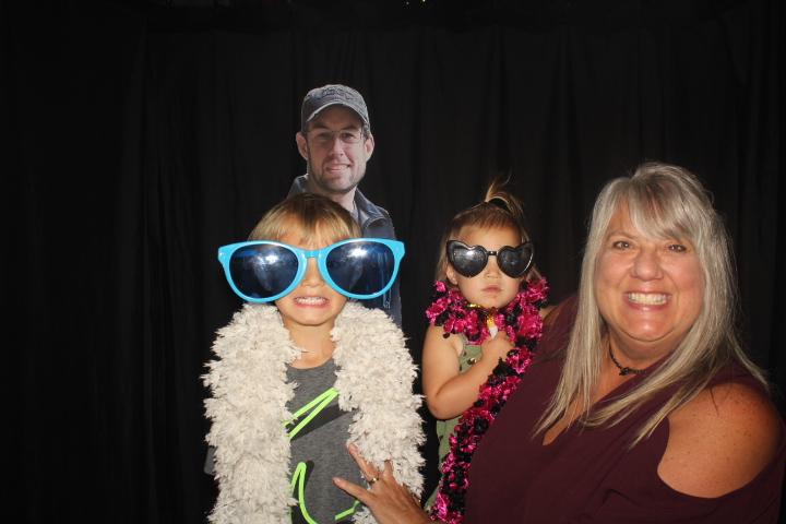 Matt's 40th Birthday | View more photos from the event at gallery.photoboothcincy.com/u/PhotoBoothCincy/Matts-40th-Birthday