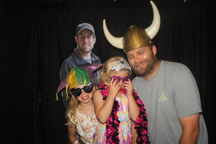 Matt's 40th Birthday | View more photos from the event at gallery.photoboothcincy.com/u/PhotoBoothCincy/Matts-40th-Birthday