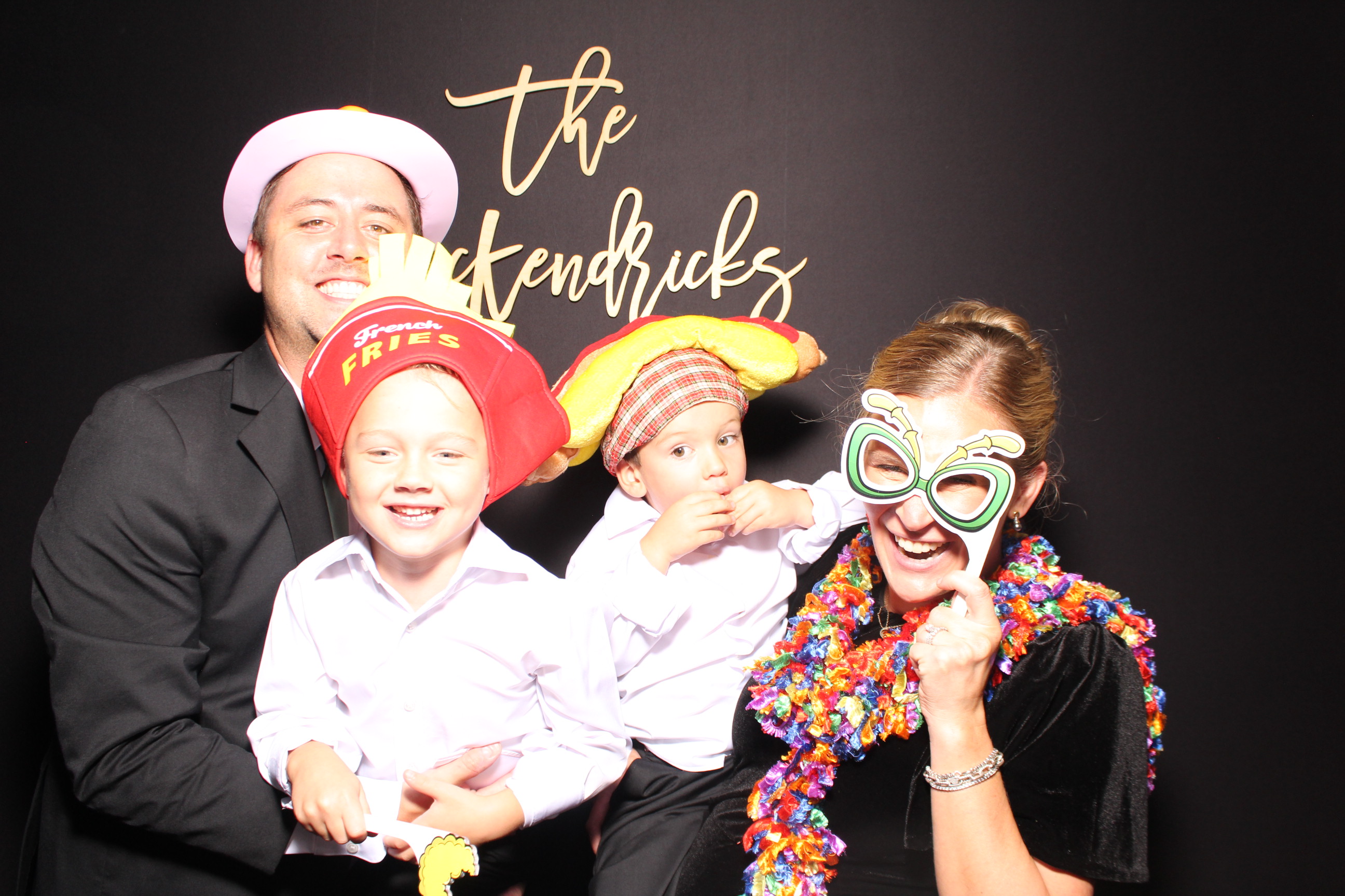 McKendrick Wedding | View more photos from the event at gallery.photoboothcincy.com/u/PhotoBoothCincy/McKendrick-Wedding