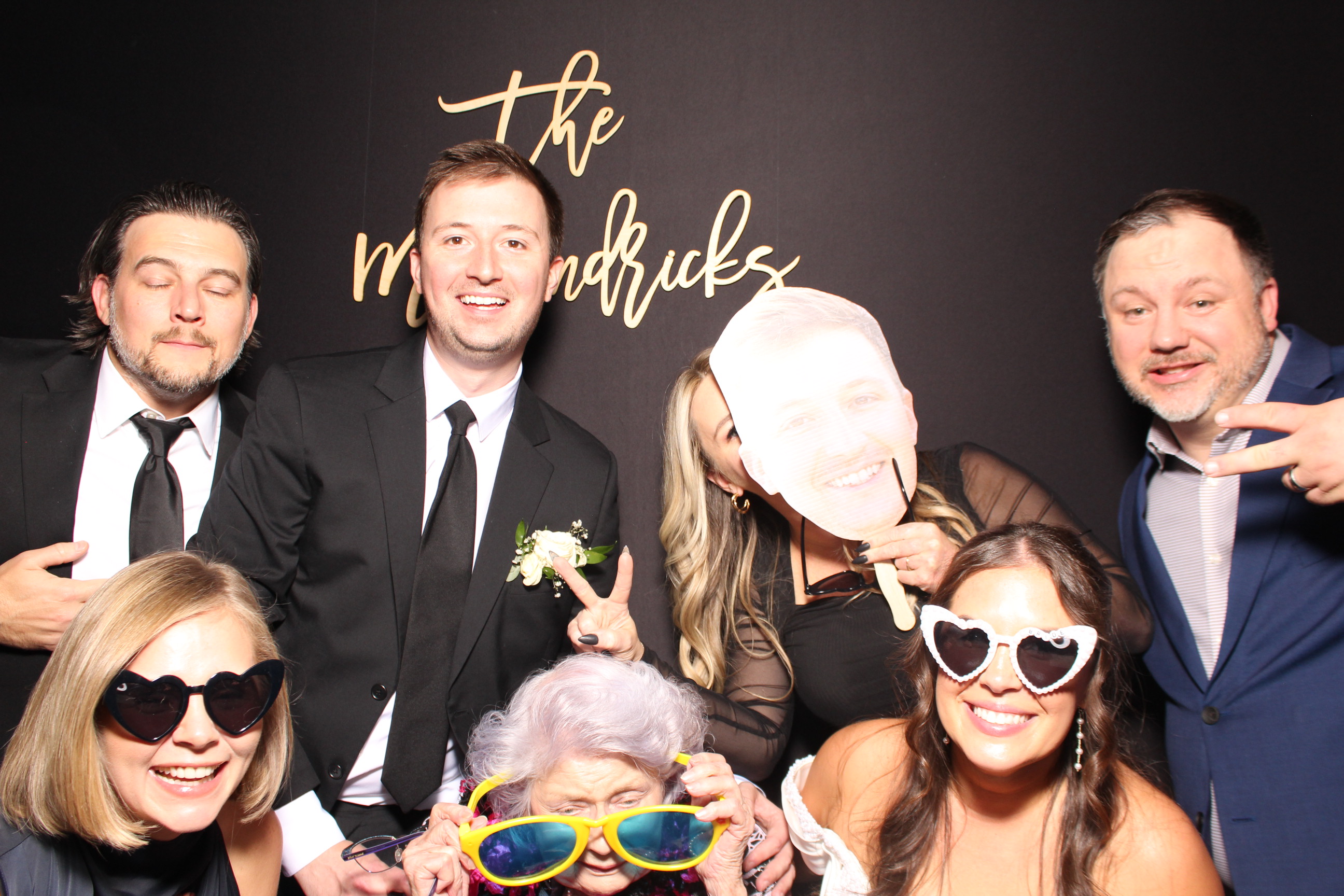 McKendrick Wedding | View more photos from the event at gallery.photoboothcincy.com/u/PhotoBoothCincy/McKendrick-Wedding