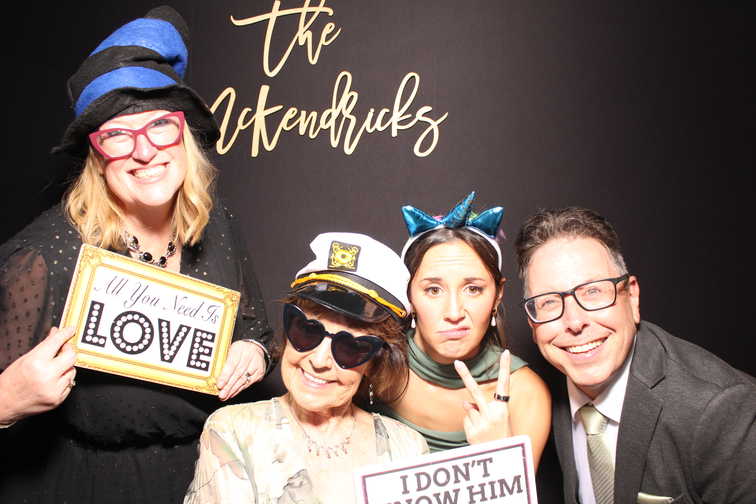 McKendrick Wedding | View more photos from the event at gallery.photoboothcincy.com/u/PhotoBoothCincy/McKendrick-Wedding