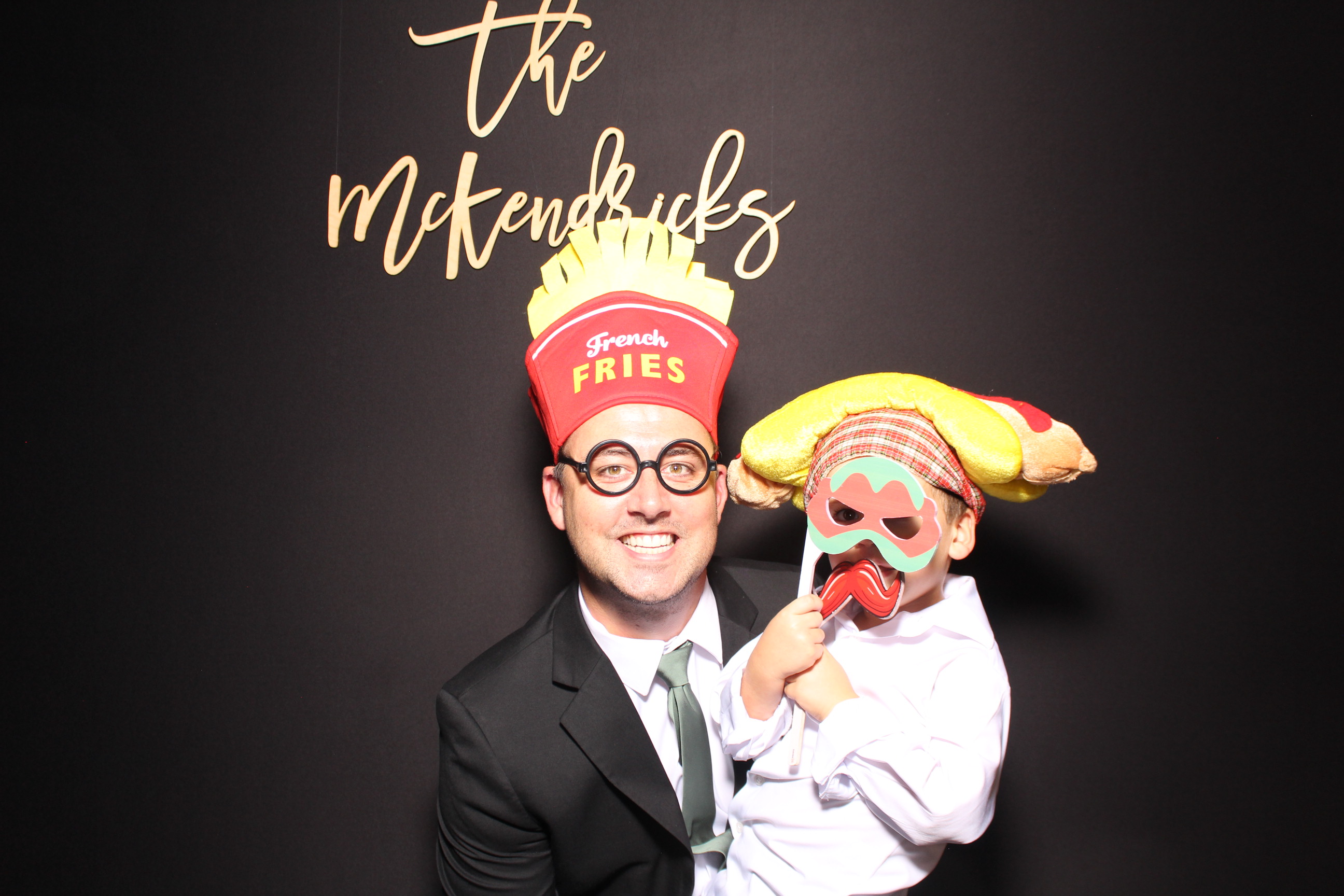 McKendrick Wedding | View more photos from the event at gallery.photoboothcincy.com/u/PhotoBoothCincy/McKendrick-Wedding