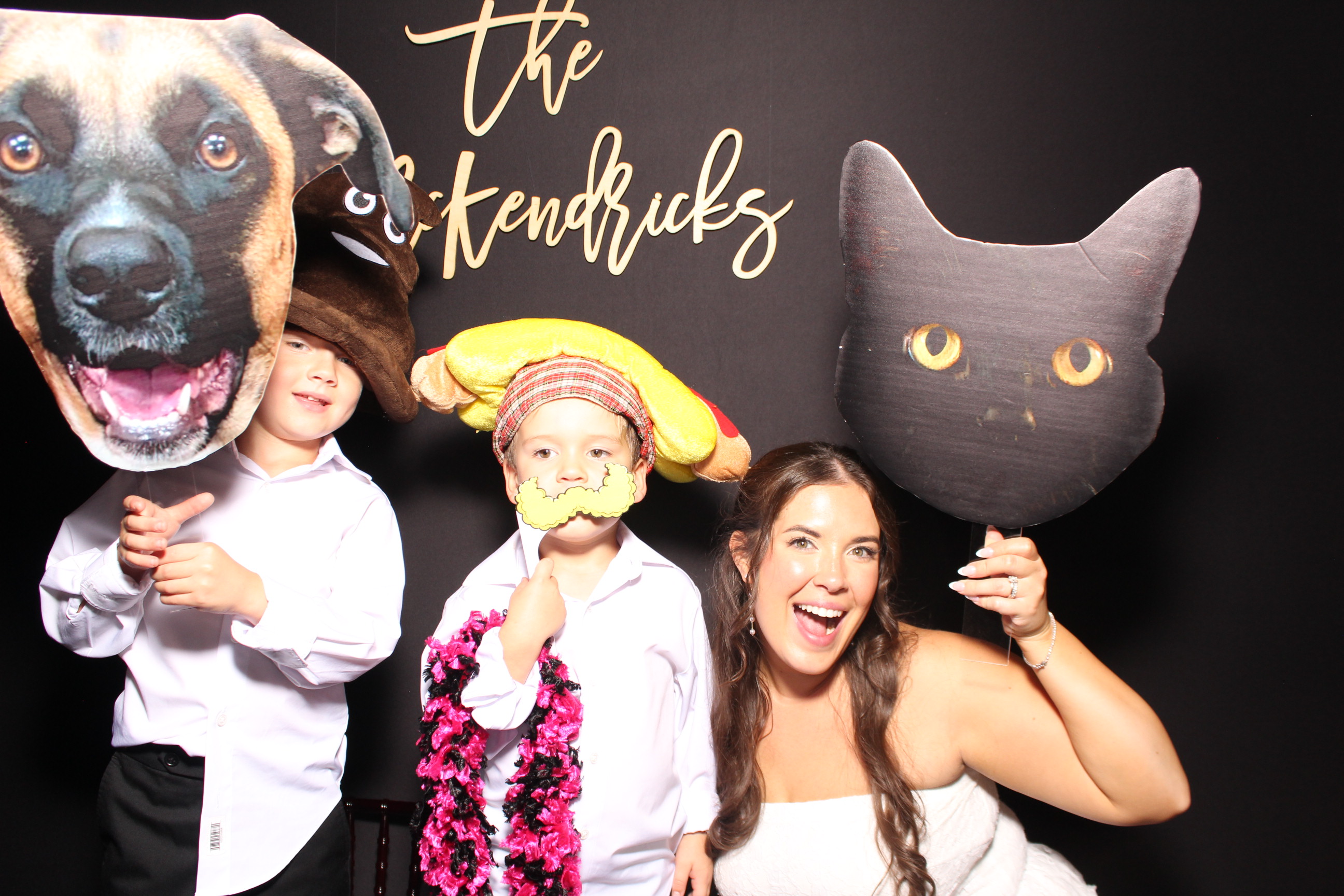 McKendrick Wedding | View more photos from the event at gallery.photoboothcincy.com/u/PhotoBoothCincy/McKendrick-Wedding