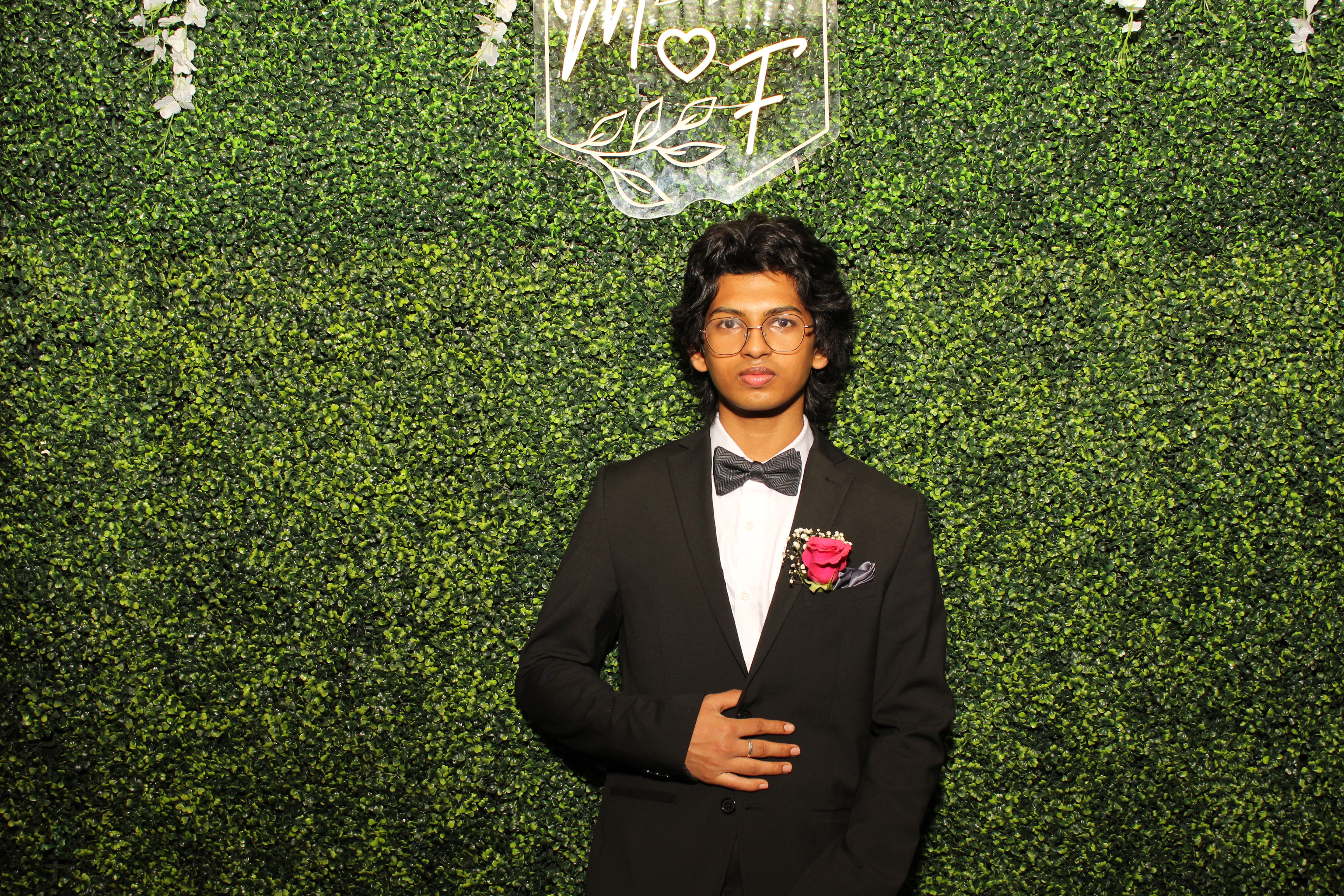 Mehvish & Fayaaz | View more photos from the event at gallery.photoboothcincy.com/u/PhotoBoothCincy/Mehvish-Fayaaz