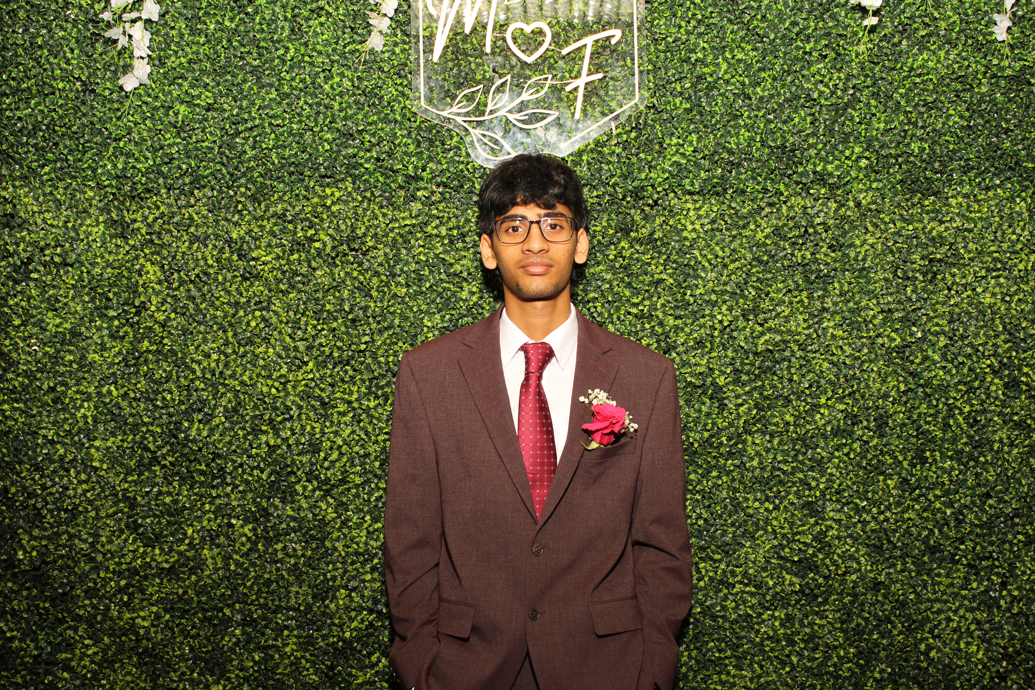Mehvish & Fayaaz | View more photos from the event at gallery.photoboothcincy.com/u/PhotoBoothCincy/Mehvish-Fayaaz