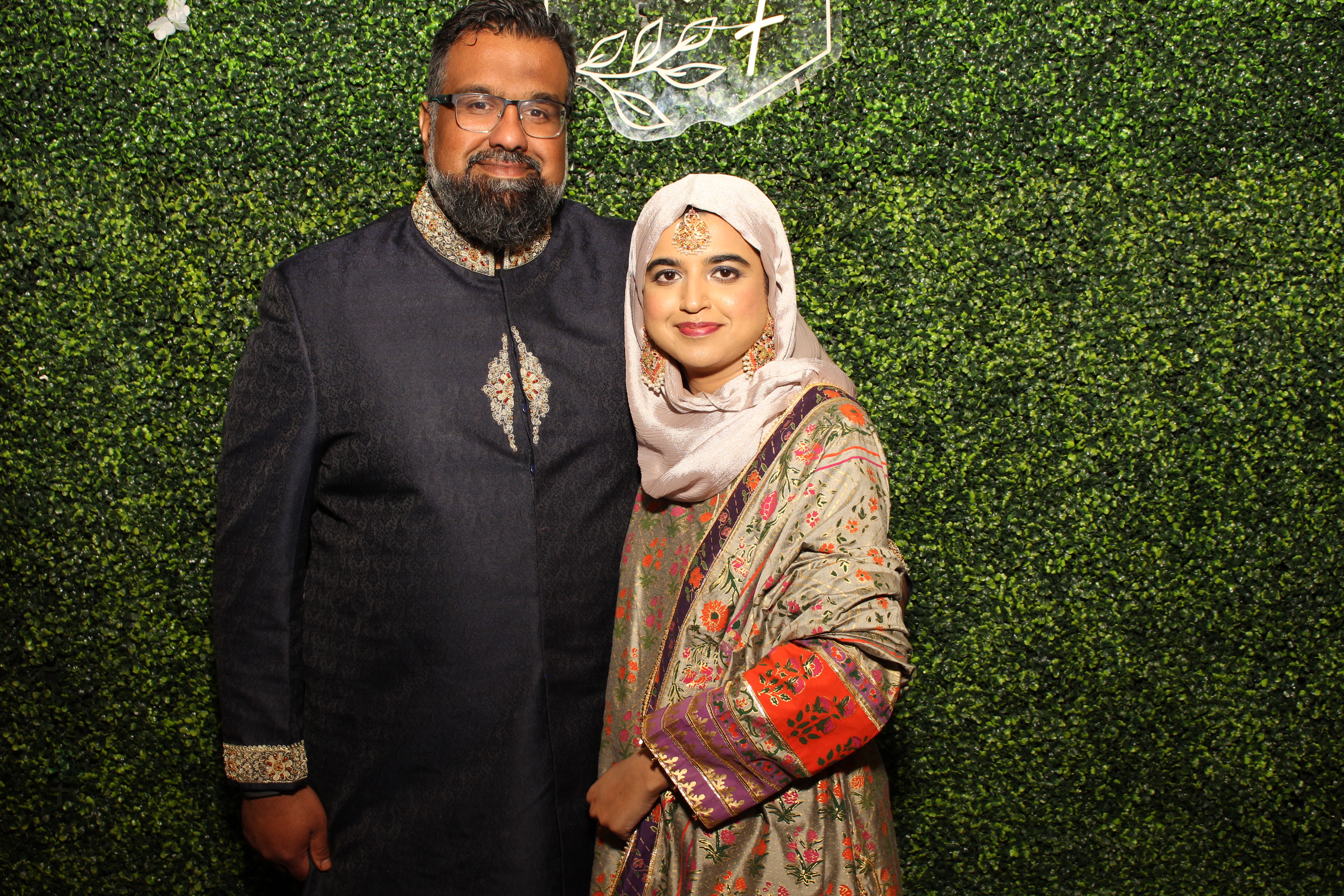 Mehvish & Fayaaz | View more photos from the event at gallery.photoboothcincy.com/u/PhotoBoothCincy/Mehvish-Fayaaz