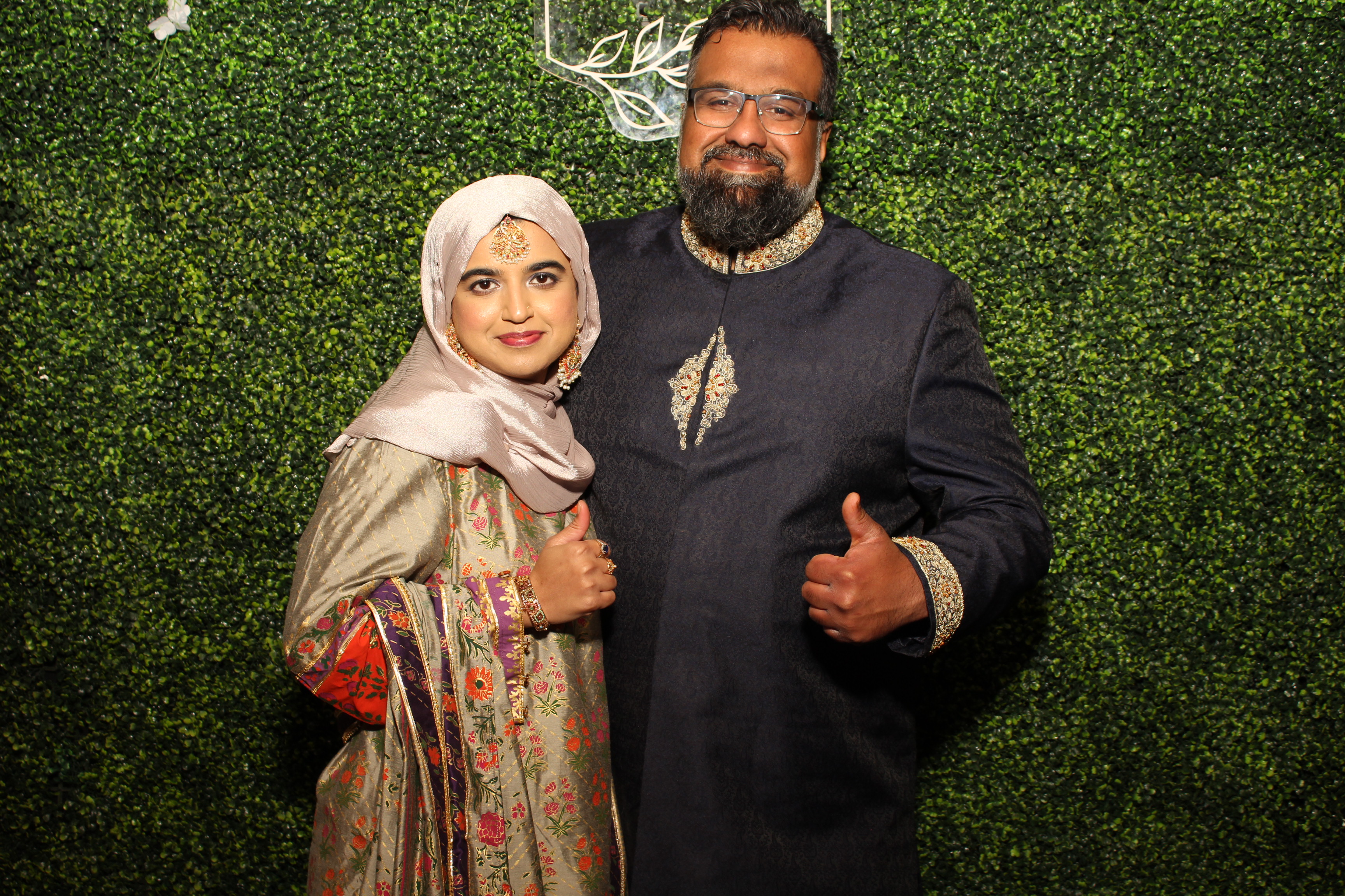 Mehvish & Fayaaz | View more photos from the event at gallery.photoboothcincy.com/u/PhotoBoothCincy/Mehvish-Fayaaz