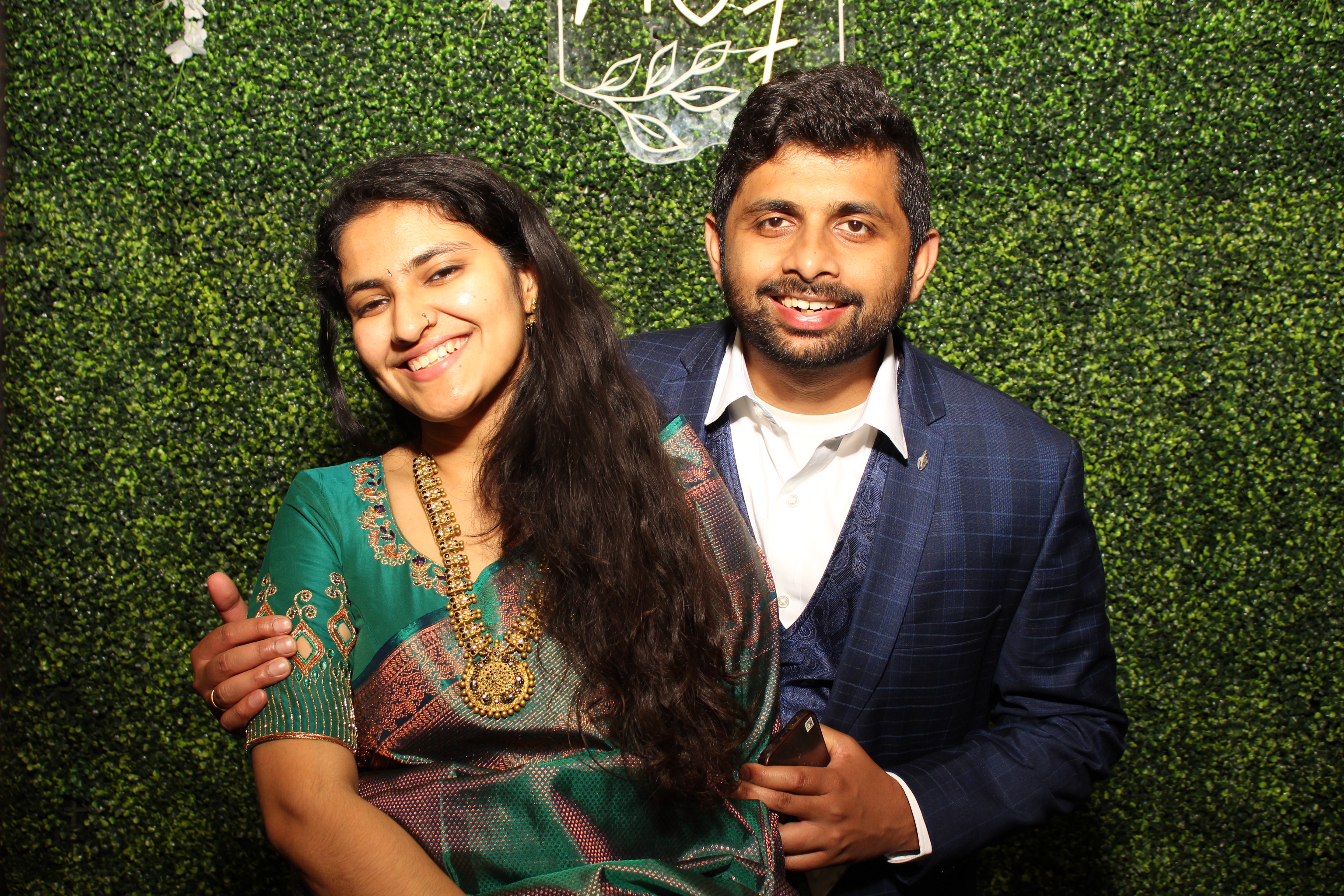 Mehvish & Fayaaz | View more photos from the event at gallery.photoboothcincy.com/u/PhotoBoothCincy/Mehvish-Fayaaz