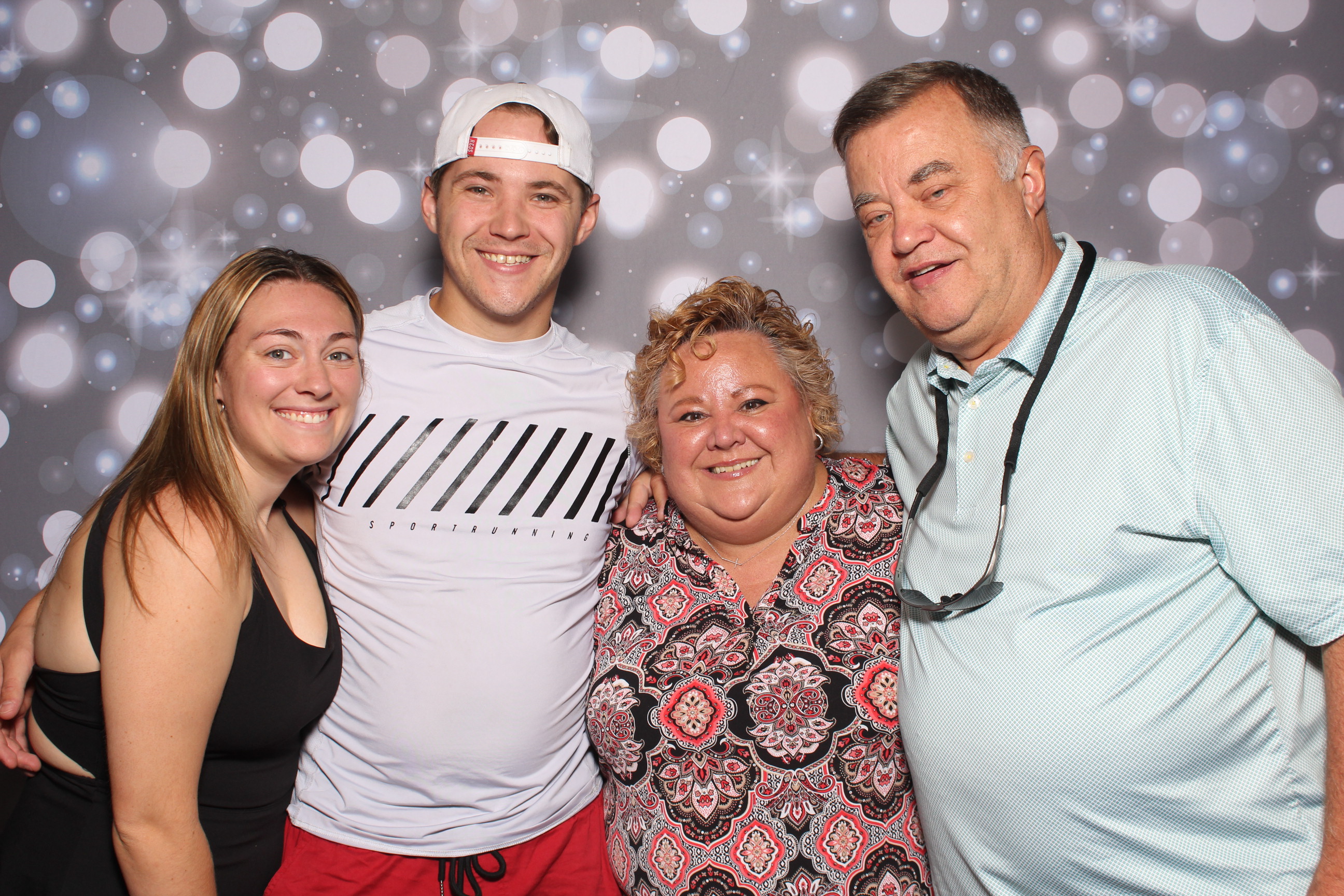 Meridian Bioscience Company Picnic | View more photos from the event at gallery.photoboothcincy.com/u/PhotoBoothCincy/Meridian-Bioscience-Company-Picnic