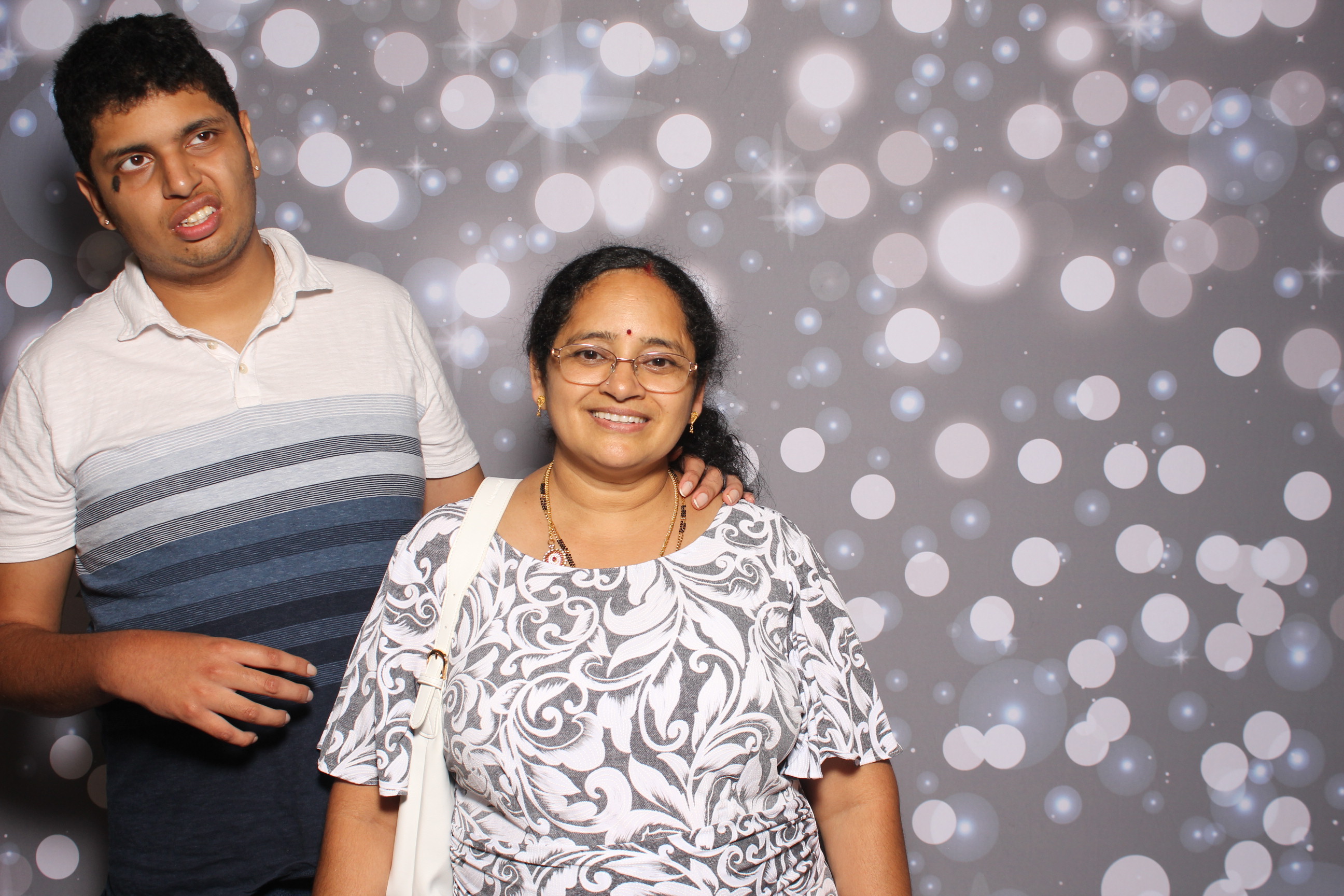 Meridian Bioscience Company Picnic | View more photos from the event at gallery.photoboothcincy.com/u/PhotoBoothCincy/Meridian-Bioscience-Company-Picnic