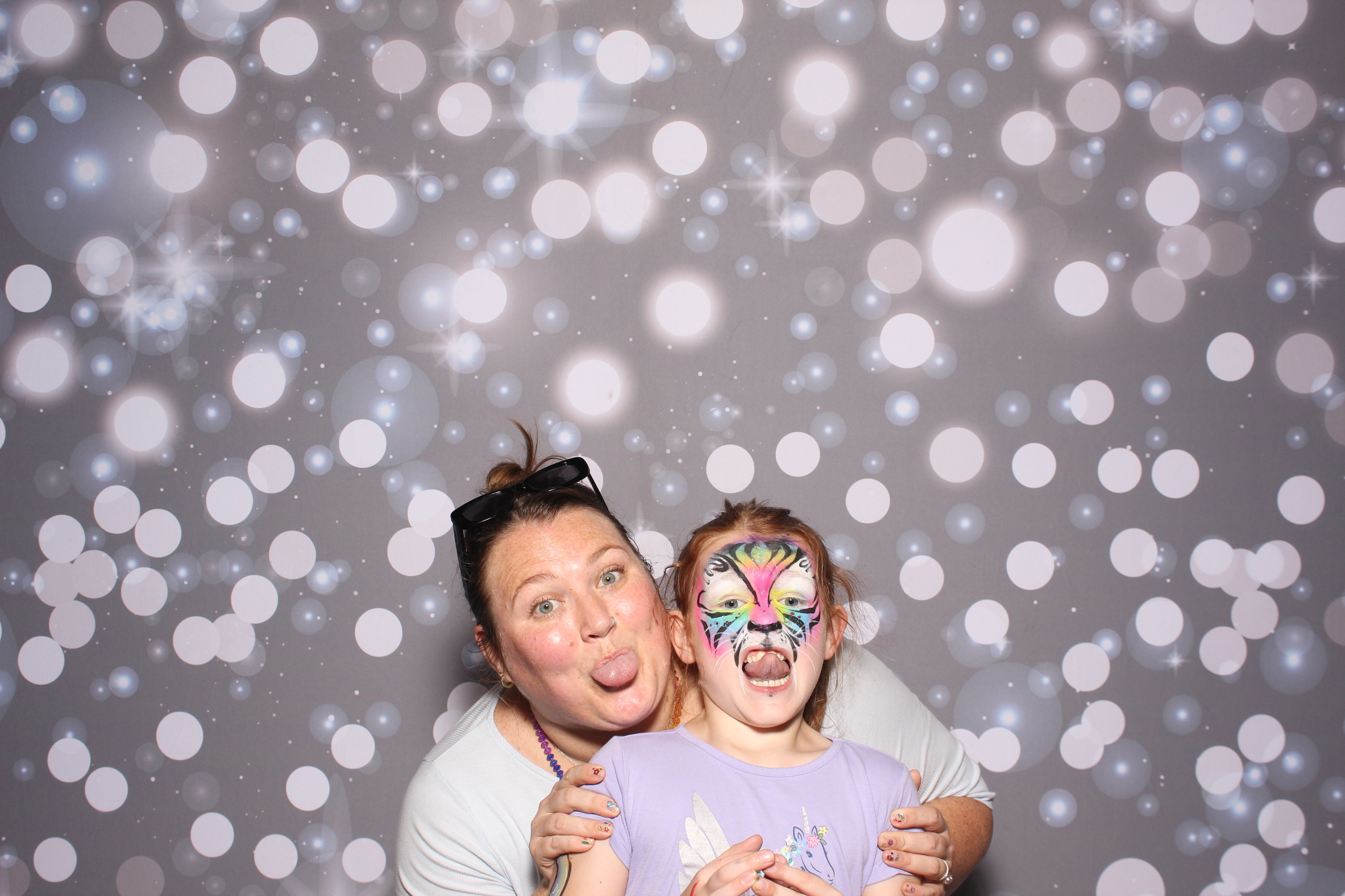 Meridian Bioscience Company Picnic | View more photos from the event at gallery.photoboothcincy.com/u/PhotoBoothCincy/Meridian-Bioscience-Company-Picnic