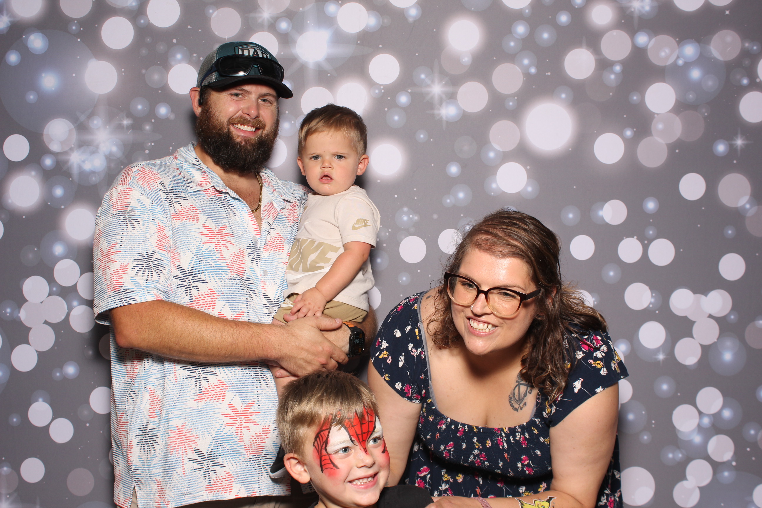 Meridian Bioscience Company Picnic | View more photos from the event at gallery.photoboothcincy.com/u/PhotoBoothCincy/Meridian-Bioscience-Company-Picnic