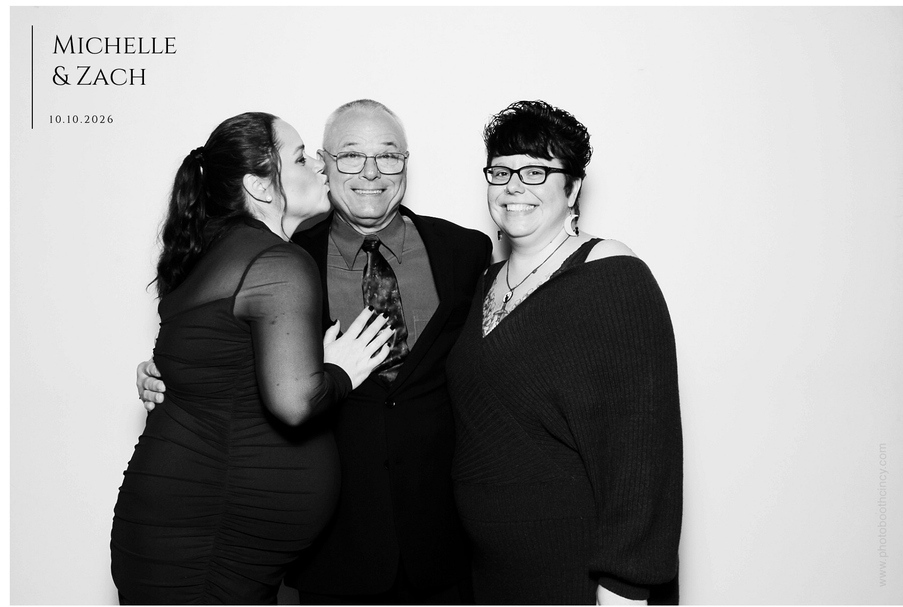 Michelle & Zach Reception | View more photos from the event at gallery.photoboothcincy.com/u/PhotoBoothCincy/Michelle-Zach-Reception