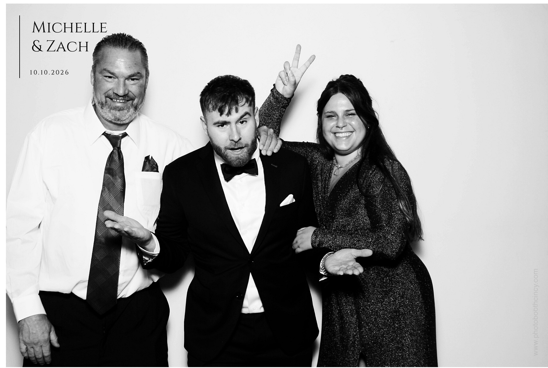 Michelle & Zach Reception | View more photos from the event at gallery.photoboothcincy.com/u/PhotoBoothCincy/Michelle-Zach-Reception