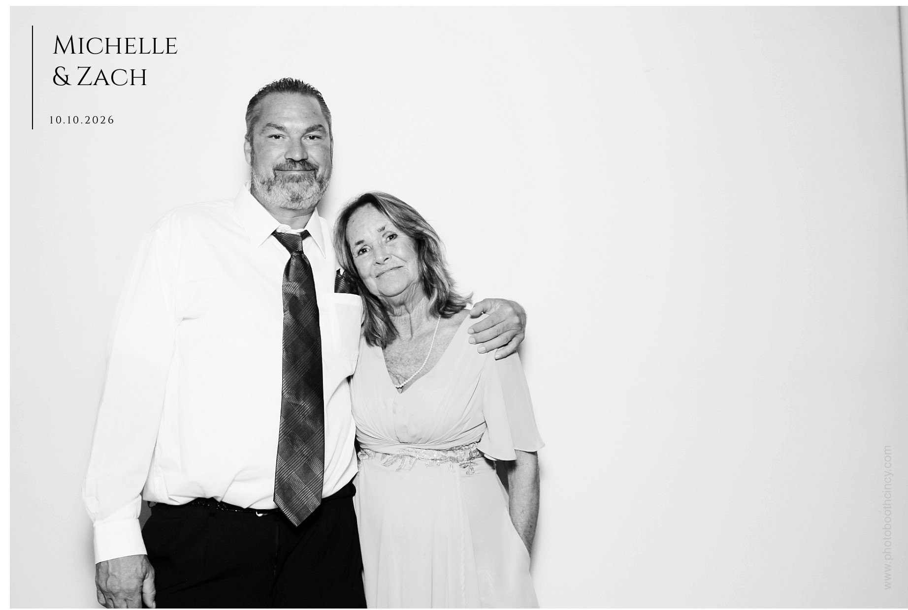 Michelle & Zach Reception | View more photos from the event at gallery.photoboothcincy.com/u/PhotoBoothCincy/Michelle-Zach-Reception