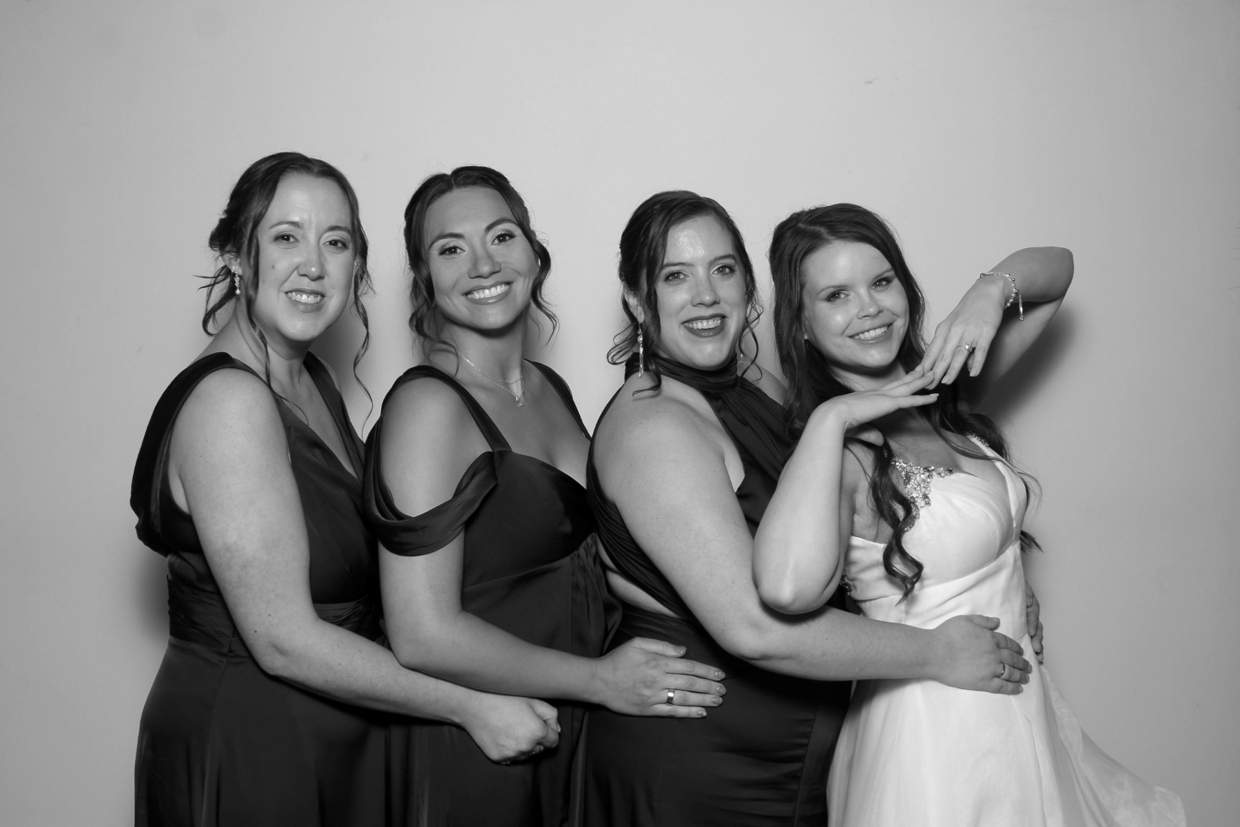 Michelle & Zach Reception | View more photos from the event at gallery.photoboothcincy.com/u/PhotoBoothCincy/Michelle-Zach-Reception