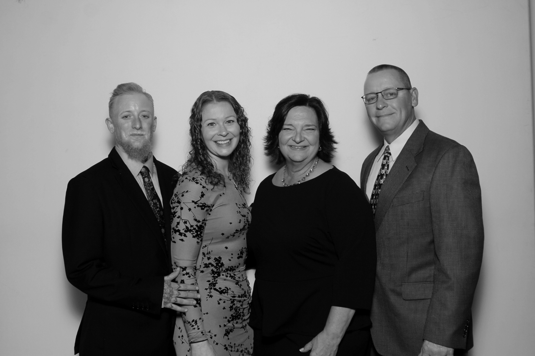 Michelle & Zach Reception | View more photos from the event at gallery.photoboothcincy.com/u/PhotoBoothCincy/Michelle-Zach-Reception