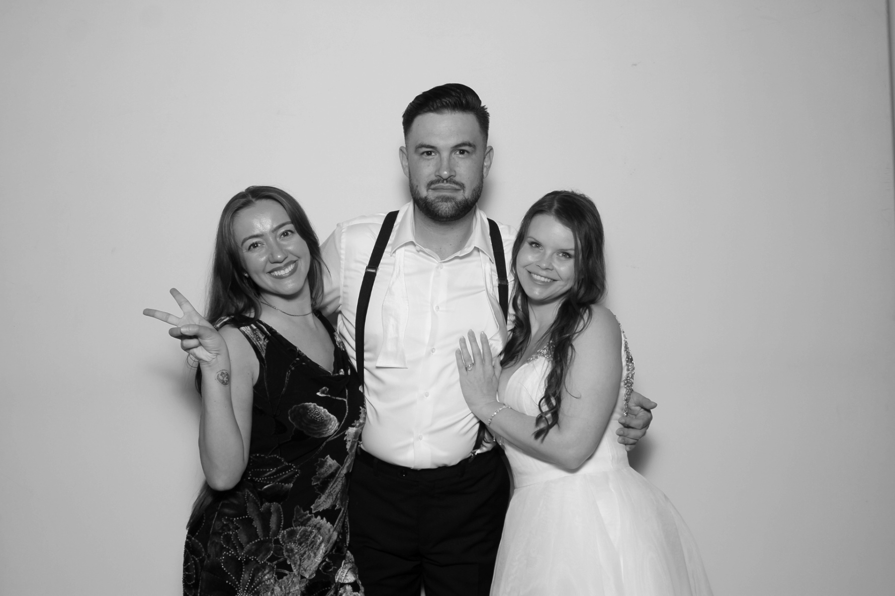 Michelle & Zach Reception | View more photos from the event at gallery.photoboothcincy.com/u/PhotoBoothCincy/Michelle-Zach-Reception