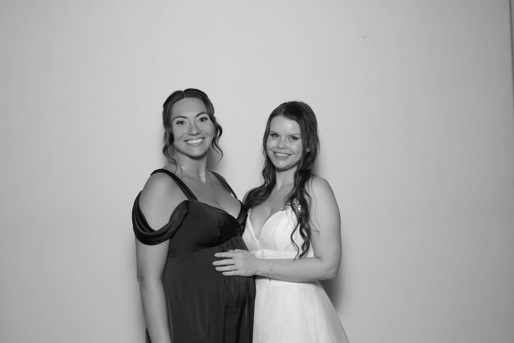Michelle & Zach Reception | View more photos from the event at gallery.photoboothcincy.com/u/PhotoBoothCincy/Michelle-Zach-Reception