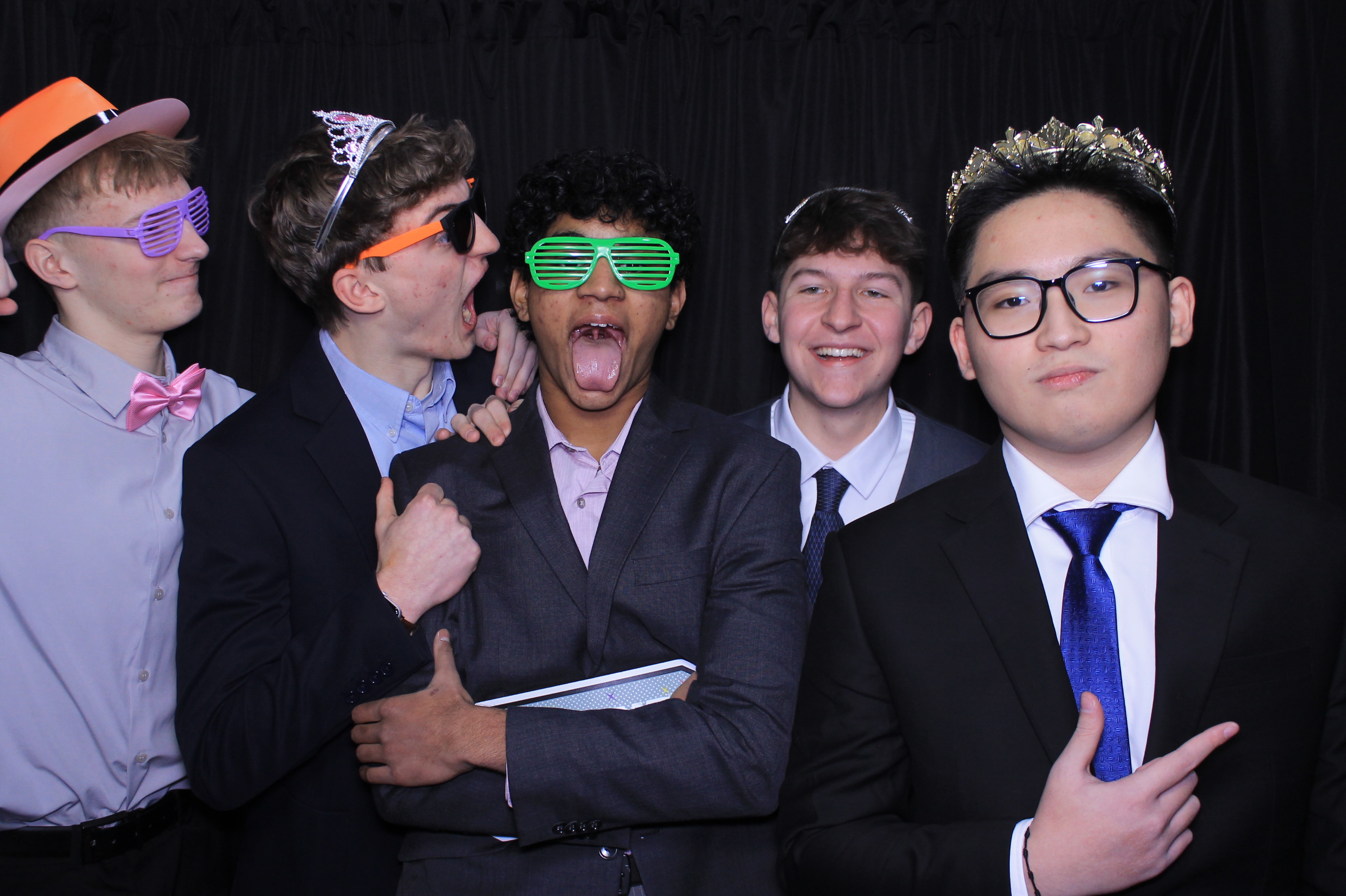 Middletown Christian HOCO | View more photos from the event at gallery.photoboothcincy.com/u/PhotoBoothCincy/Middletown-Christian-HOCO