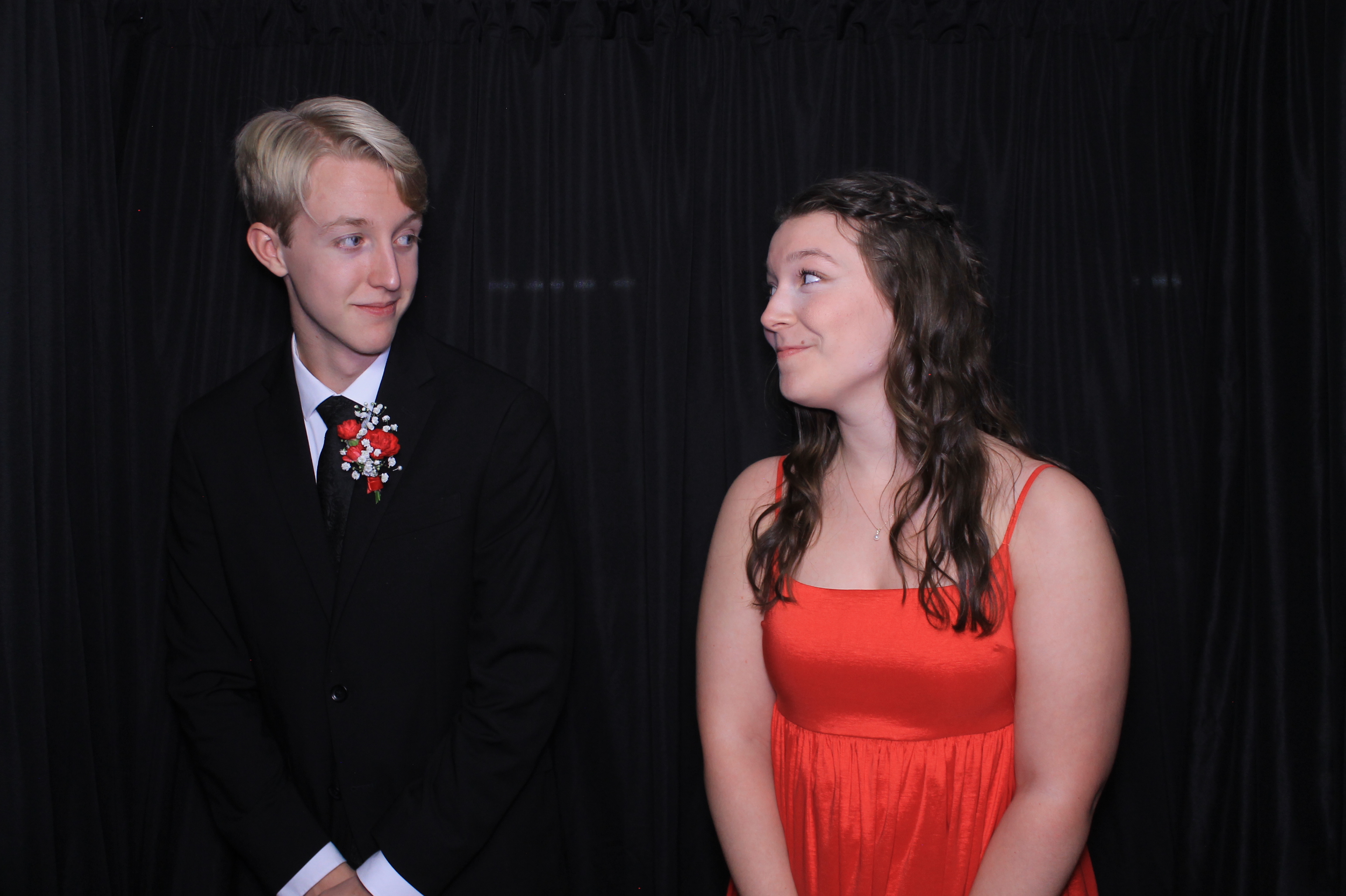 Middletown Christian HOCO | View more photos from the event at gallery.photoboothcincy.com/u/PhotoBoothCincy/Middletown-Christian-HOCO
