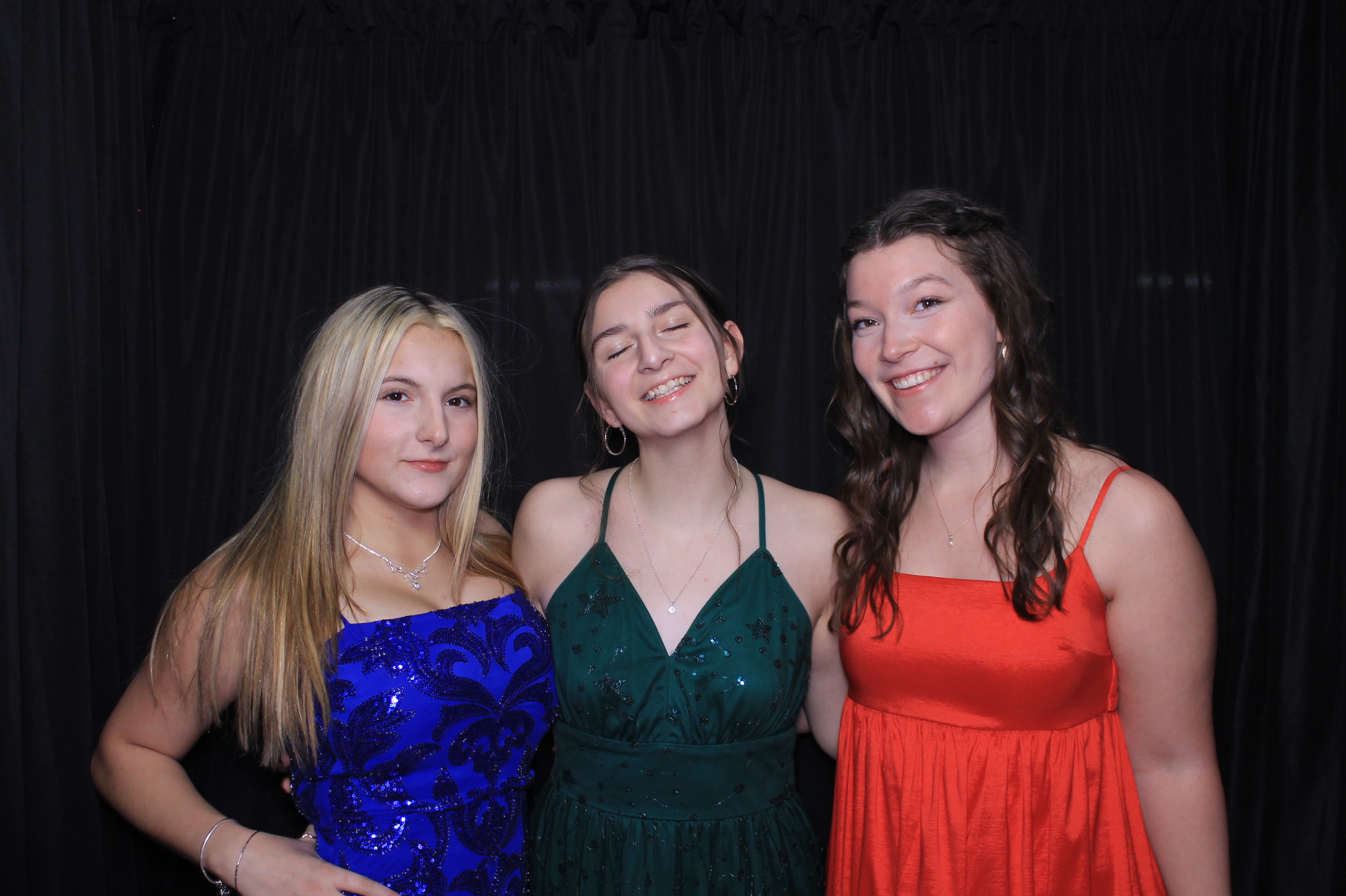 Middletown Christian HOCO | View more photos from the event at gallery.photoboothcincy.com/u/PhotoBoothCincy/Middletown-Christian-HOCO